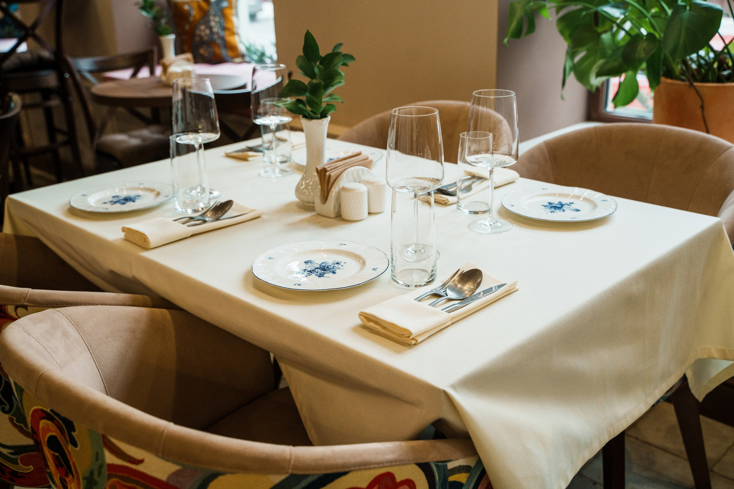 Кафе «Лисы, спички, два стола». Фотограф Казань