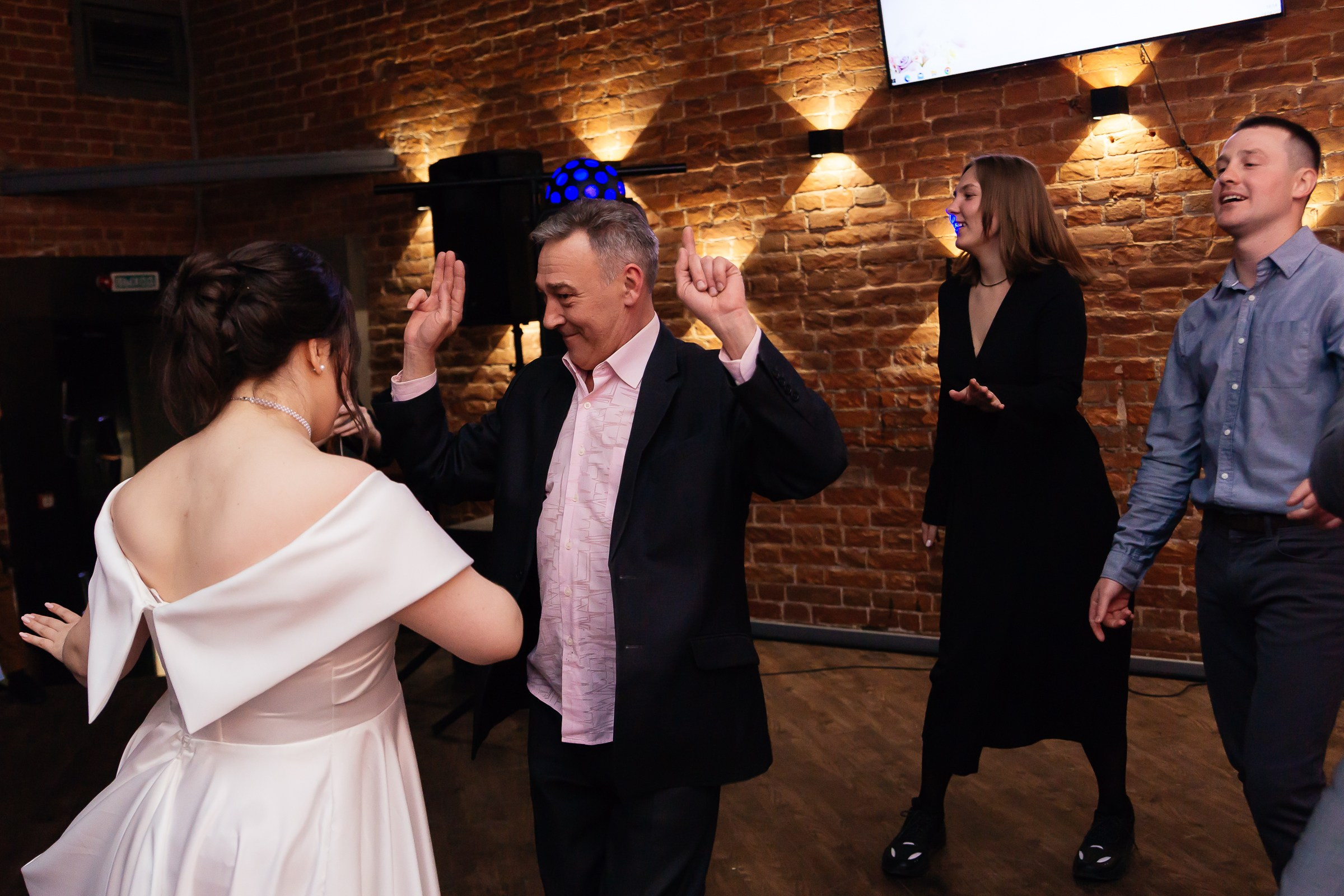 24.04.24 Петр & Елена. Свадебный и семейный фотограф в Новосибирске Дарья Кель