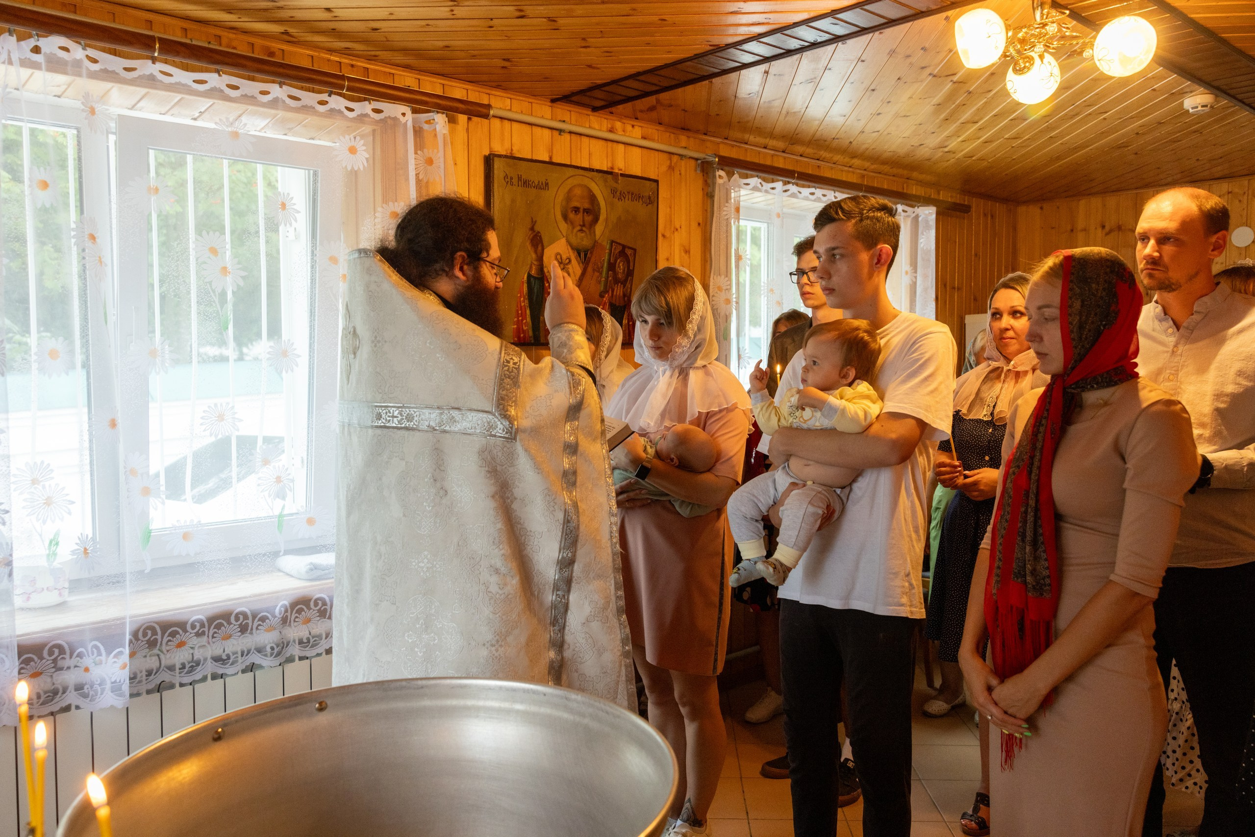 Образец репортажа крещения оригиналы, без искажений, без вспышки, светосильная оптика!. Фотограф в Туле Крупский АнДРей. Фотостудия «КАДР71» в Туле