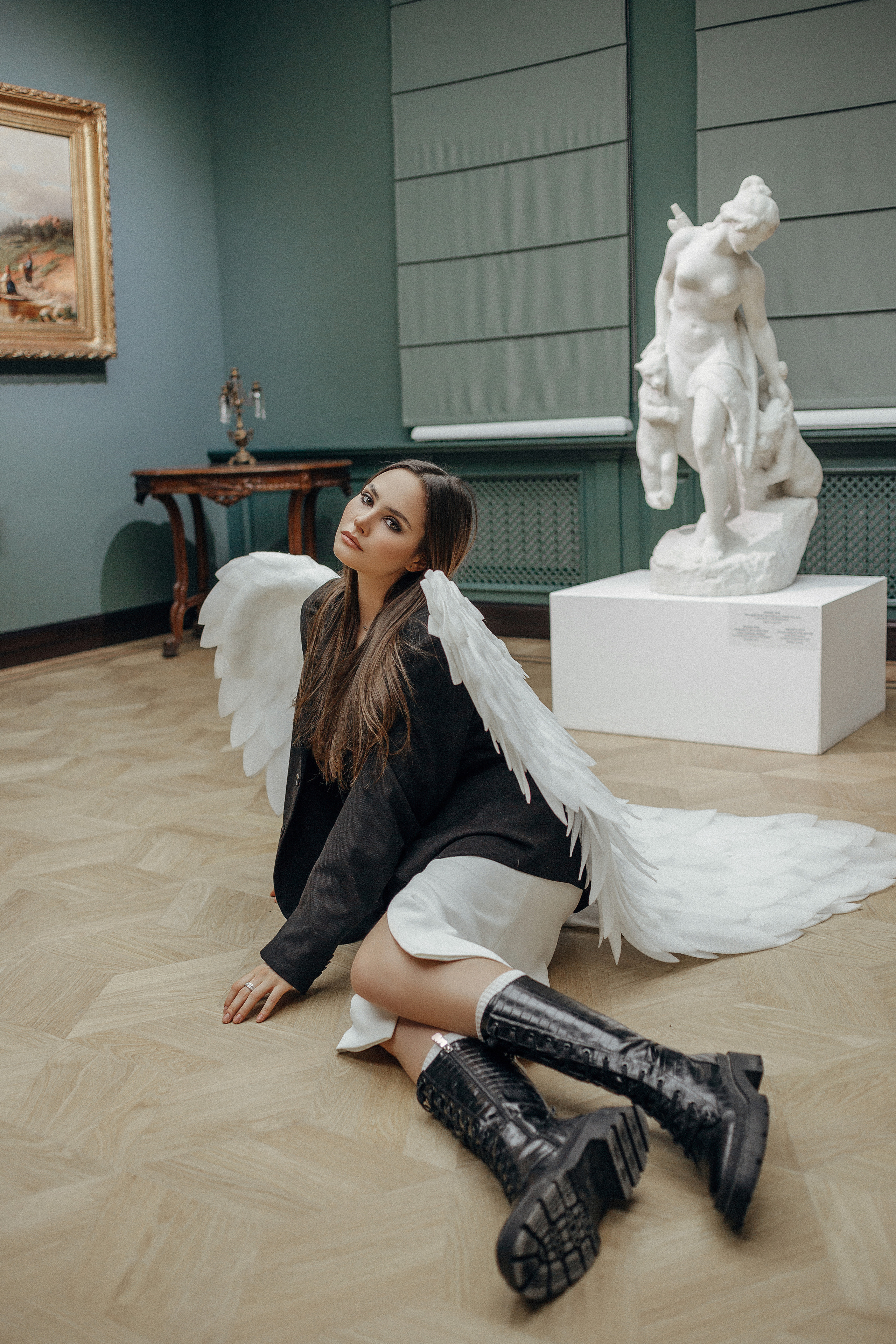 Яна в музее. Свадебный фотограф в Москве и Казани