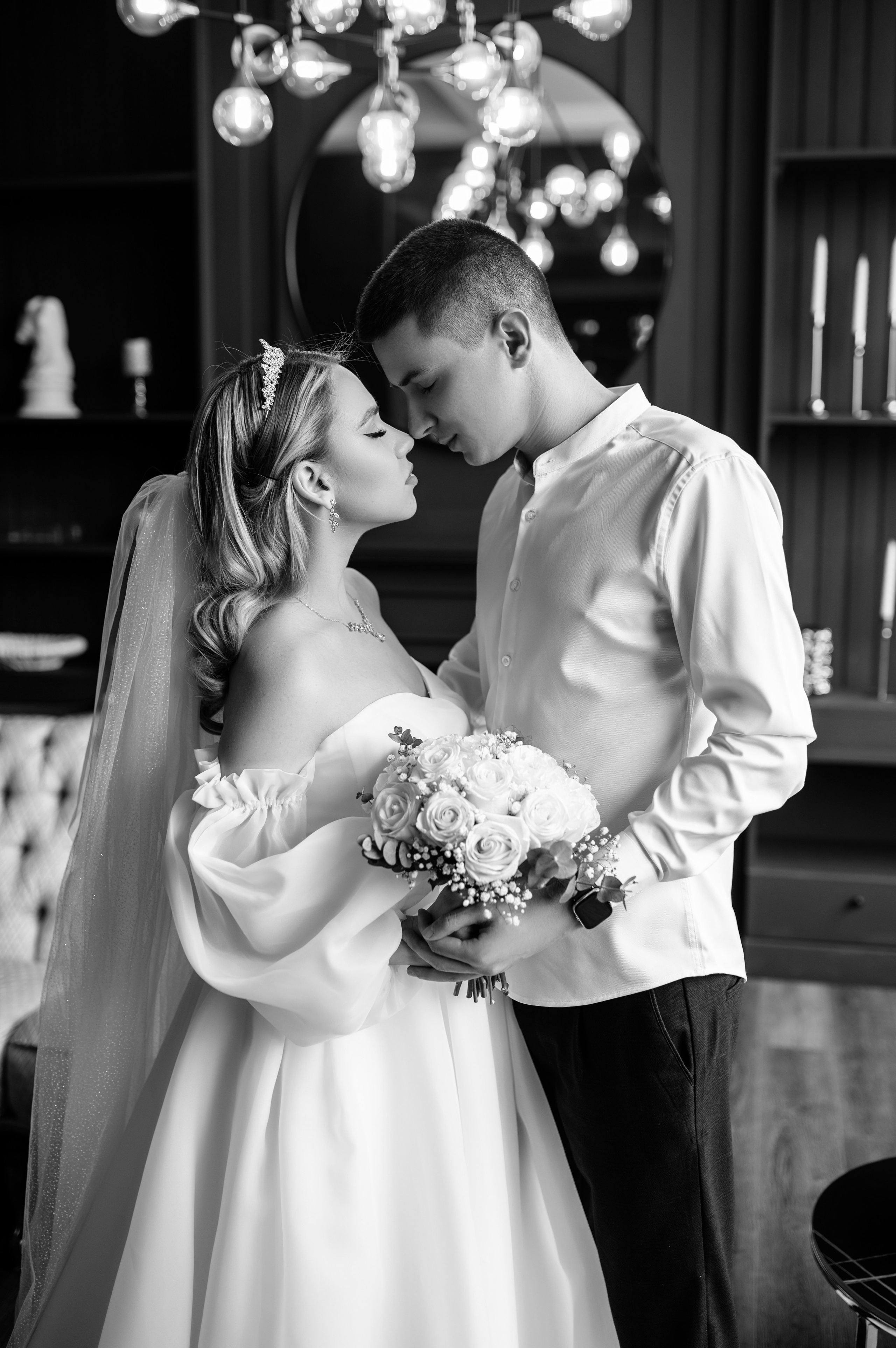 Свадебная фотосессия в фотостудии Аврора зал Эклипс. Семейный и свадебный фотограф в Донецке и Макеевке Дяченко Наталья