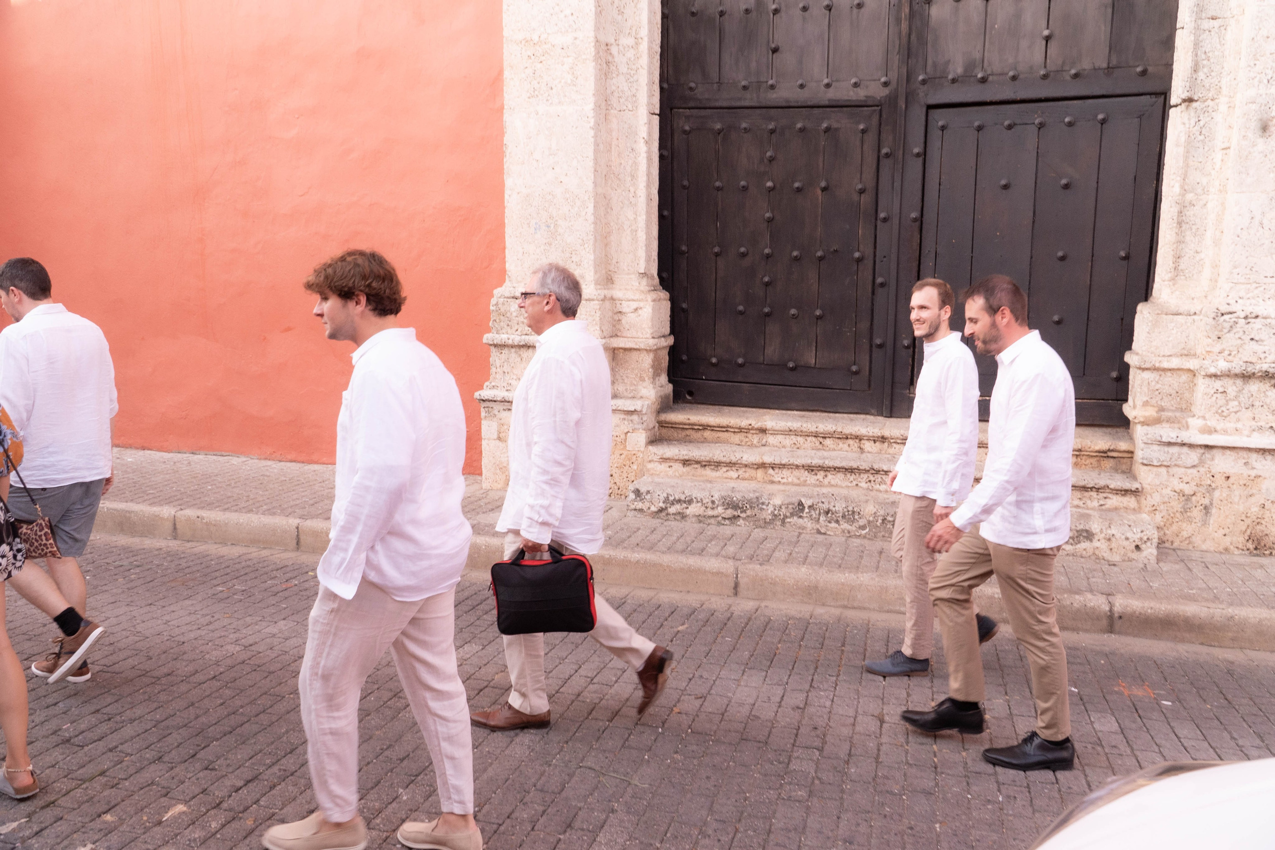 Catalina and Romain. Wedding Photographer in Barcelona and Medellin