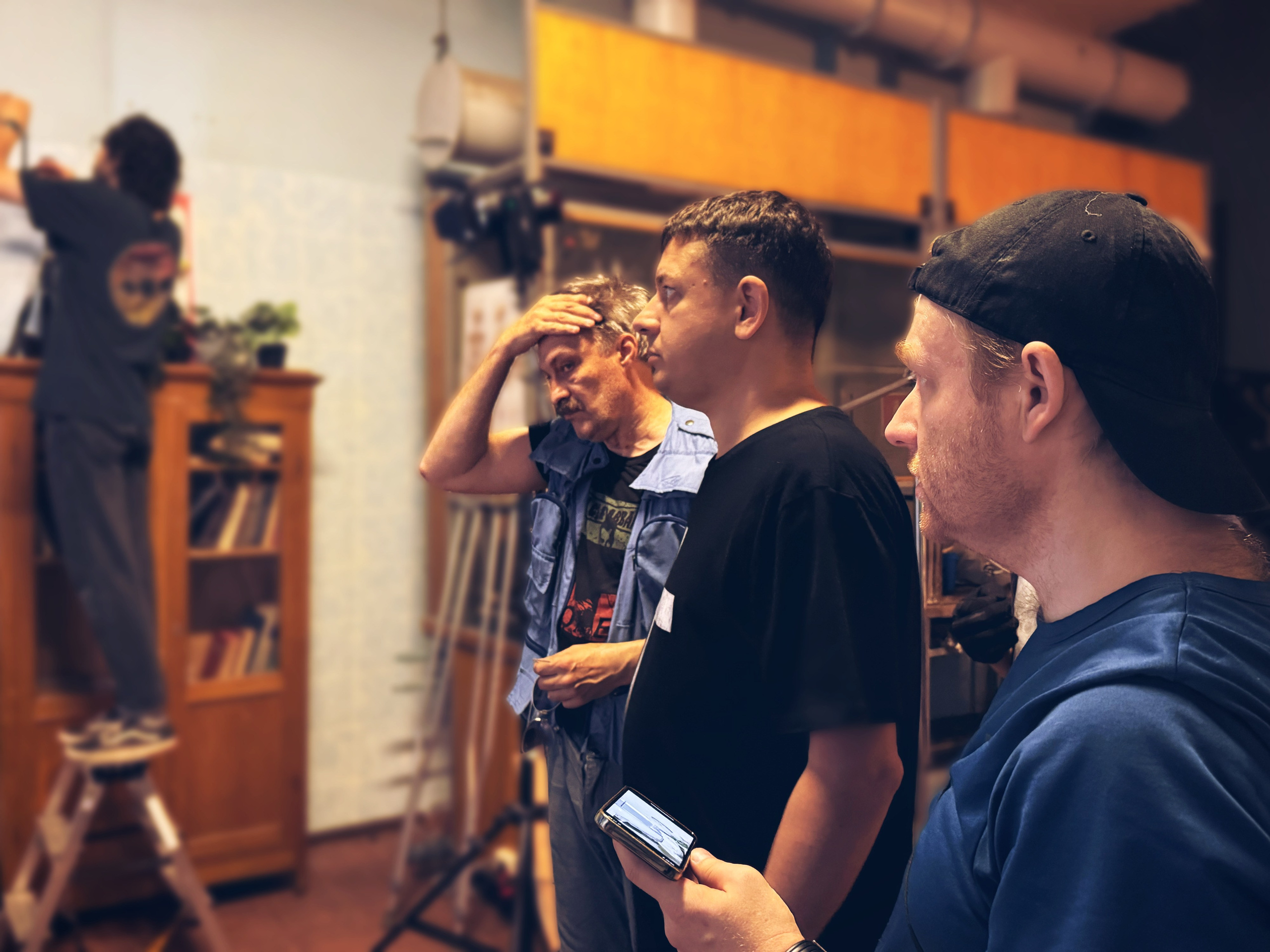 Режиссер Арсений Ганчуков, полный метр «Московские твари». Фотограф, оператор и рилсмейкер в Москве — Ася Палагута