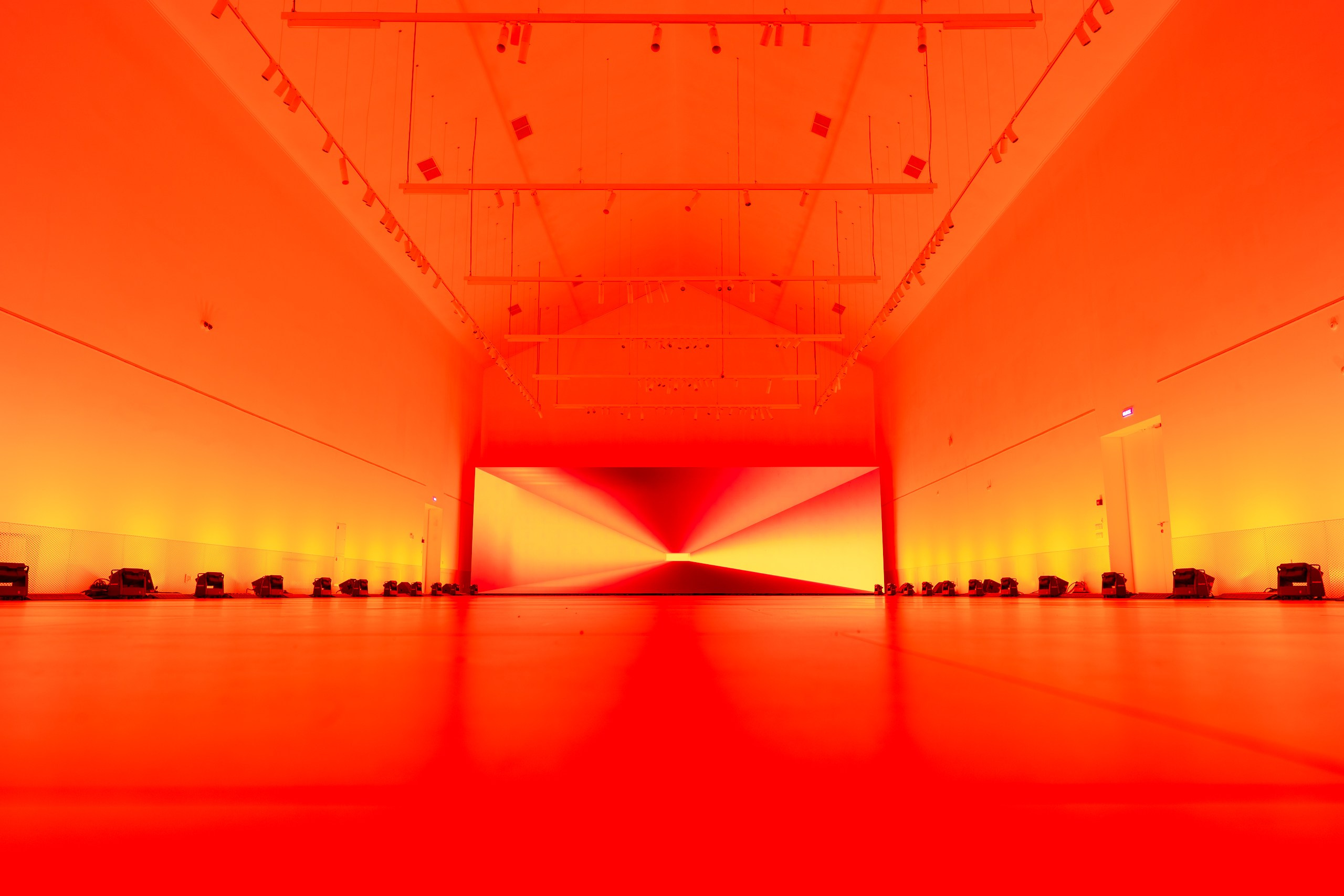 INTERVALS 2025. Sunnyman