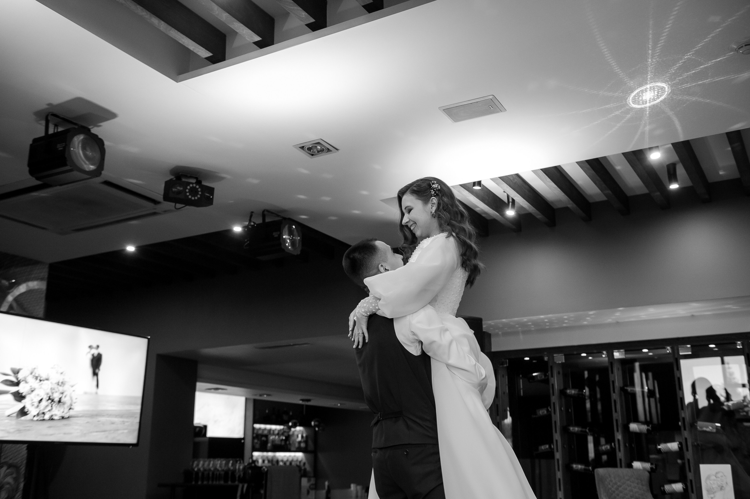 Владислав и Ирина. Иркутск. Фотограф Антонина Первая. Свадьбы, семейные и индивидуальные