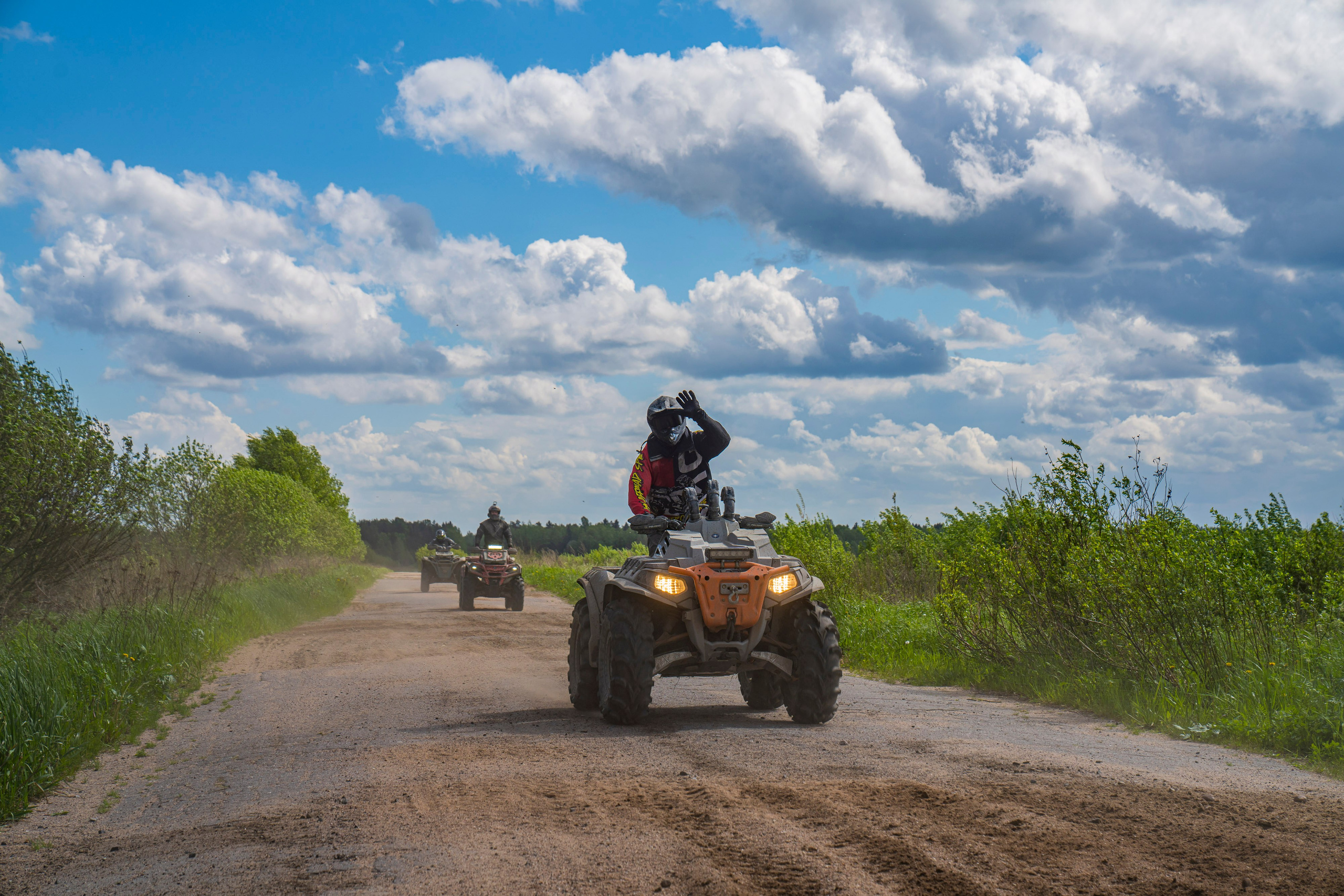 RazVolution. Графический дизайнер Илья Левченко