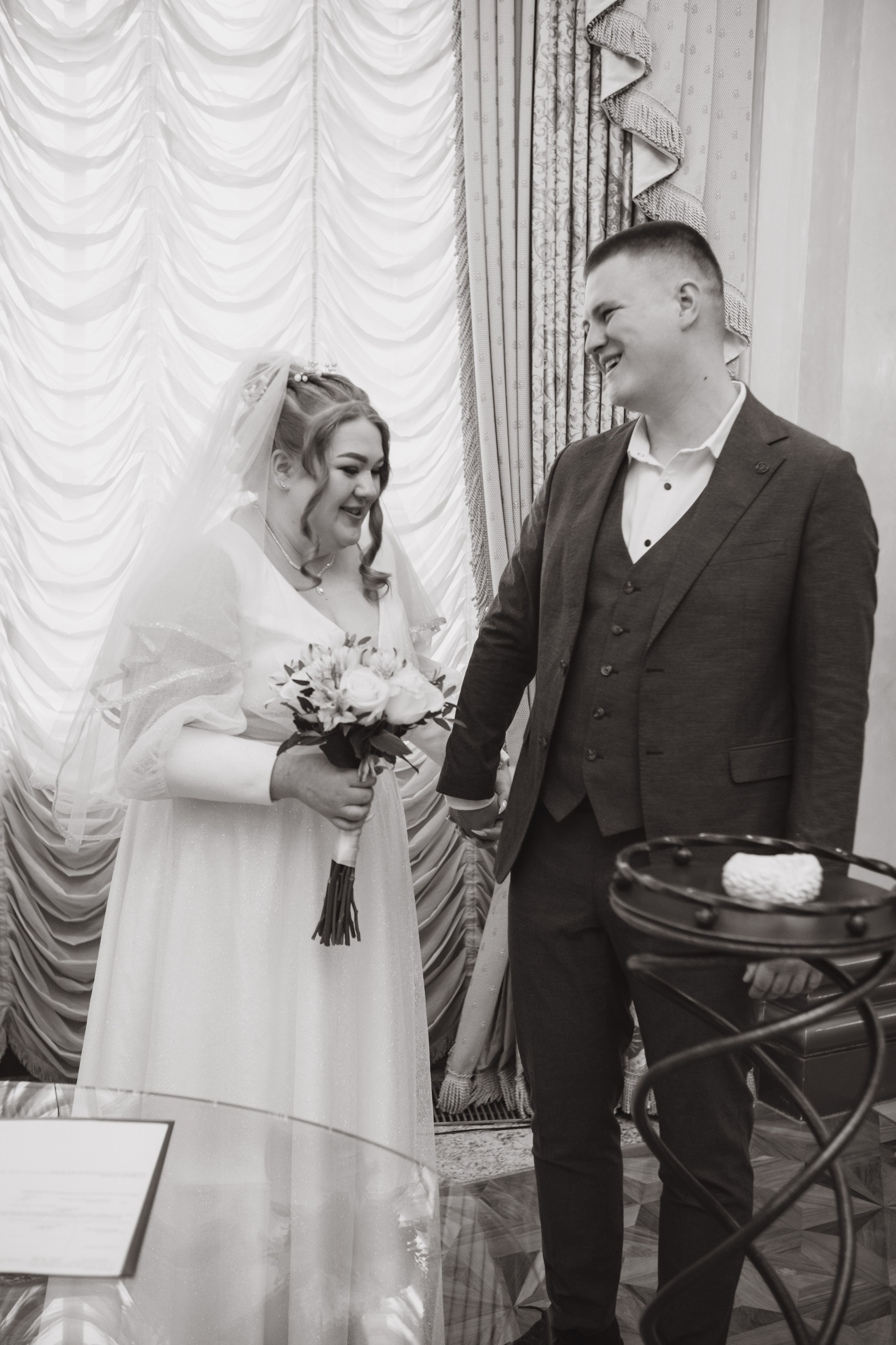 Евгений и Арина 04.04.2026. Фотограф Евгения Войко Тюмень