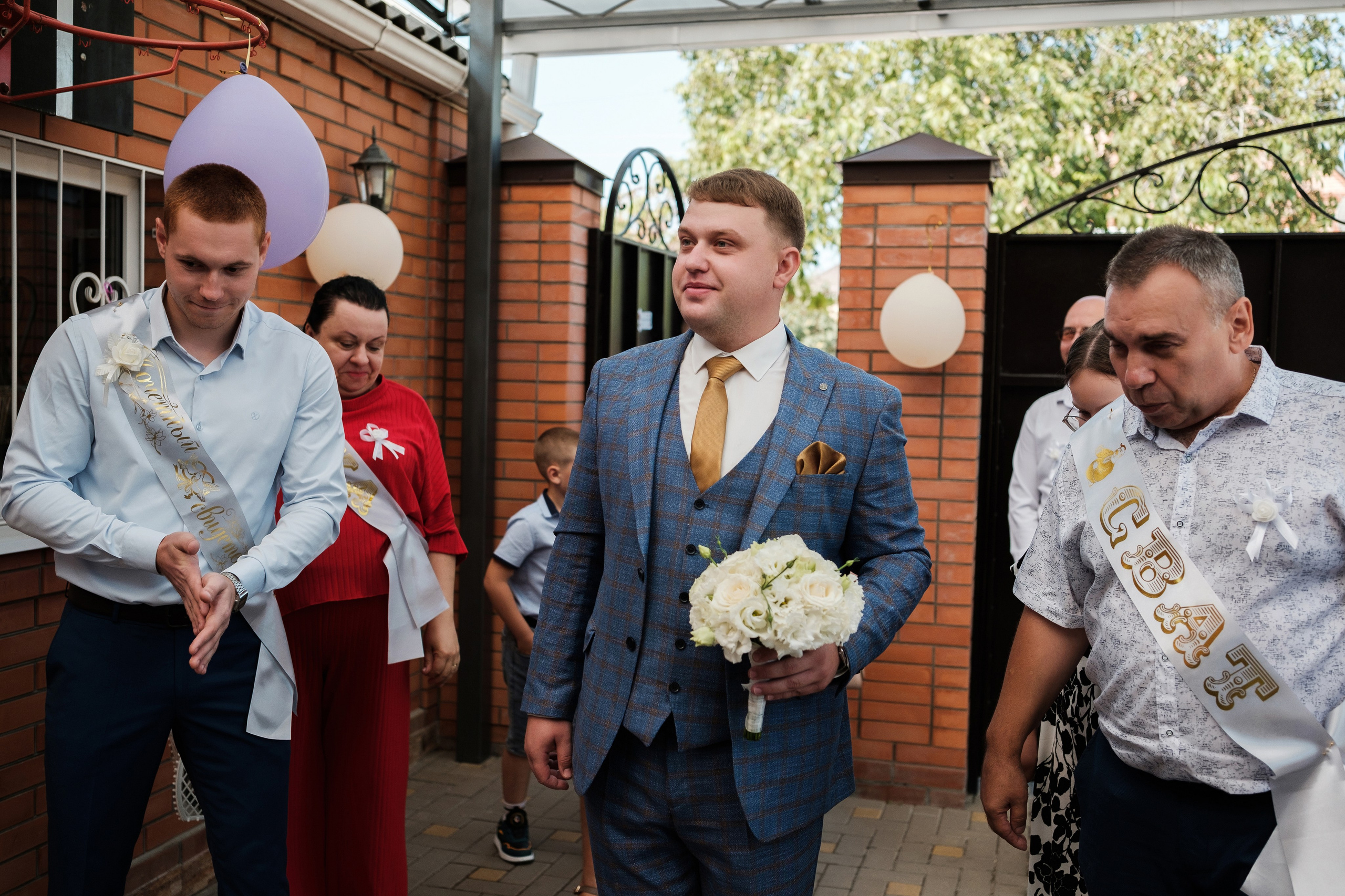 Виктор и Анна. Свадебный фотограф | репортаж | праздники | крещение