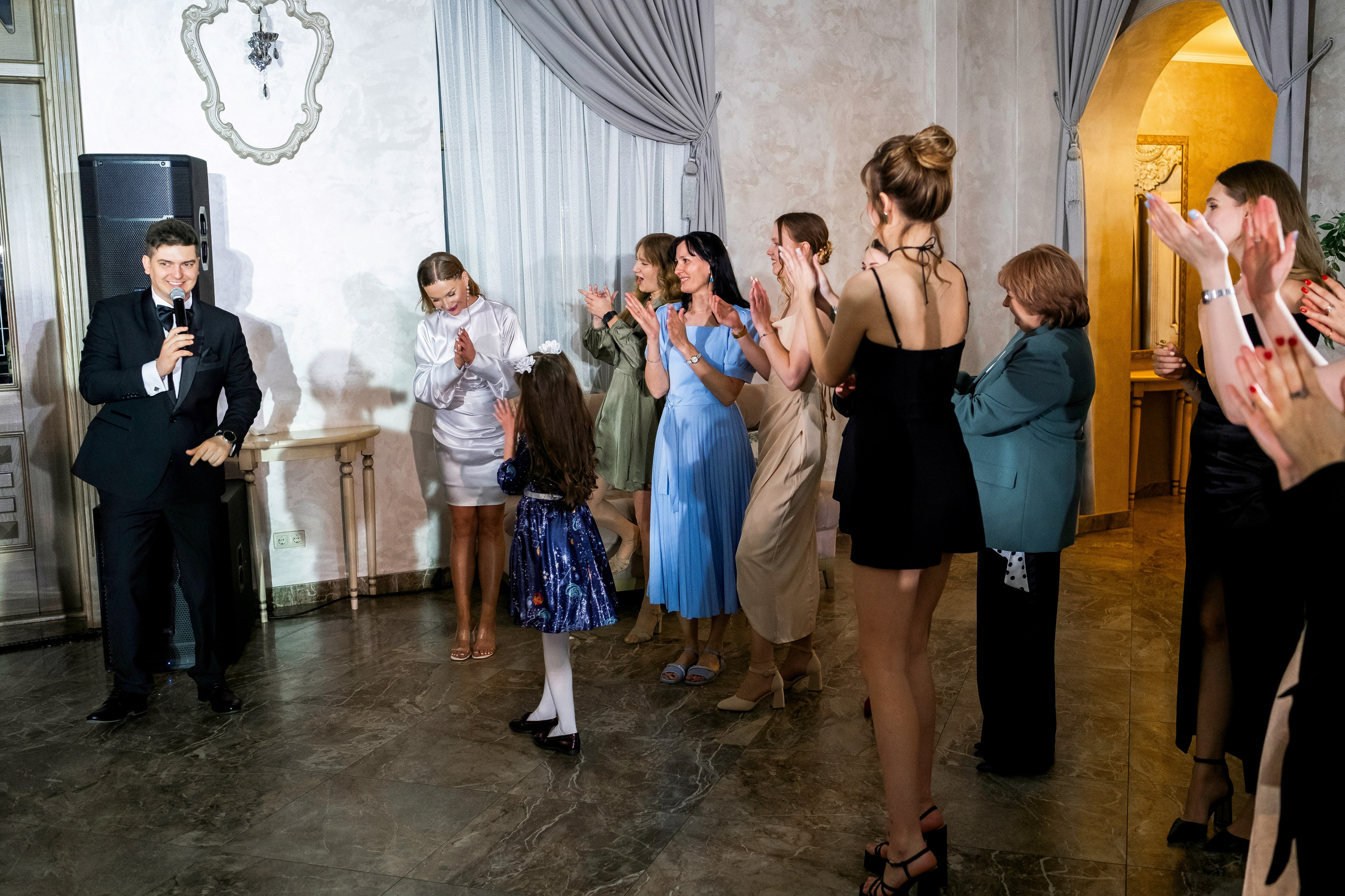 Илья и Мария. Свадебный фотограф | репортаж | праздники | крещение