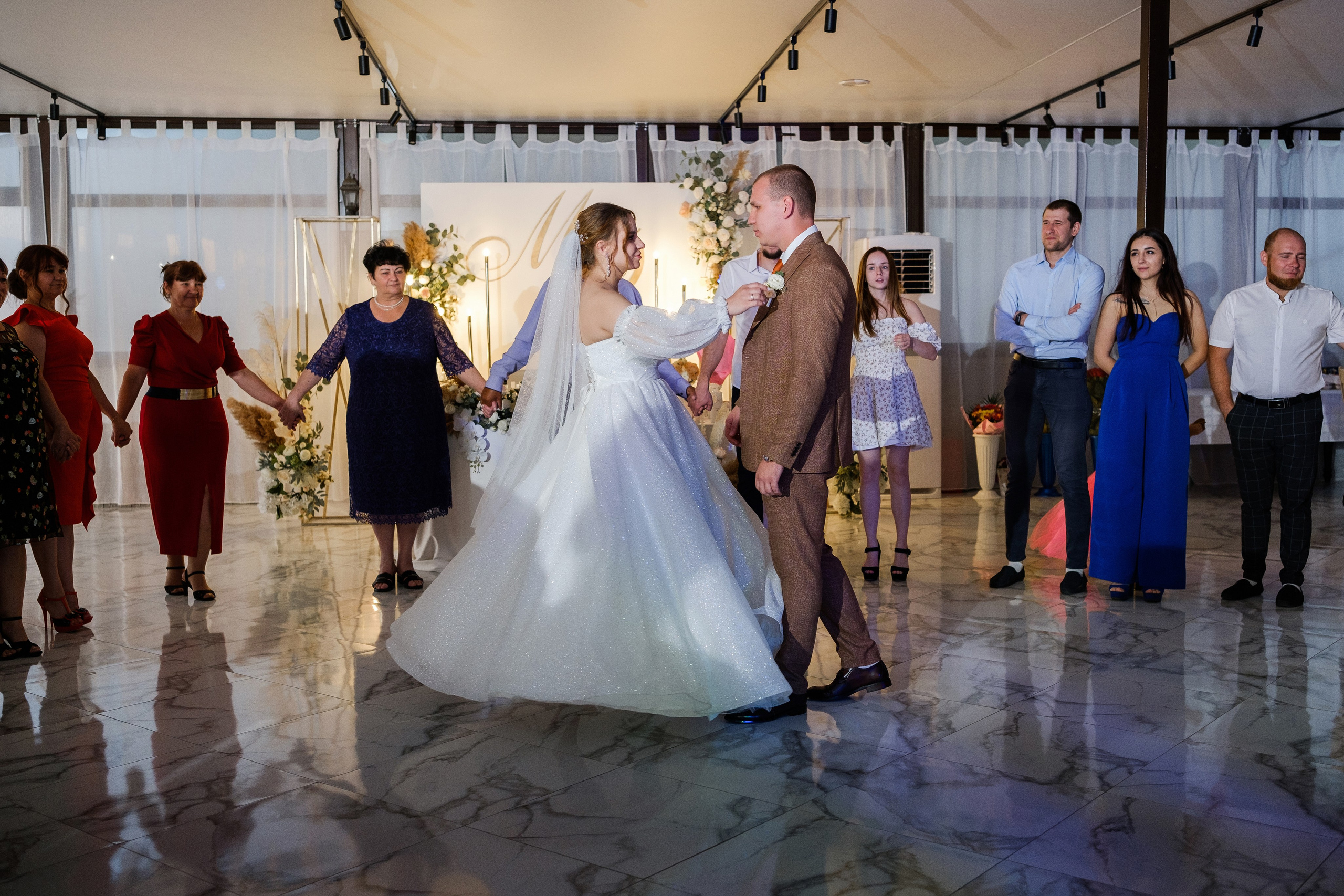 Максим и Дарья. Свадебный фотограф | репортаж | праздники | крещение