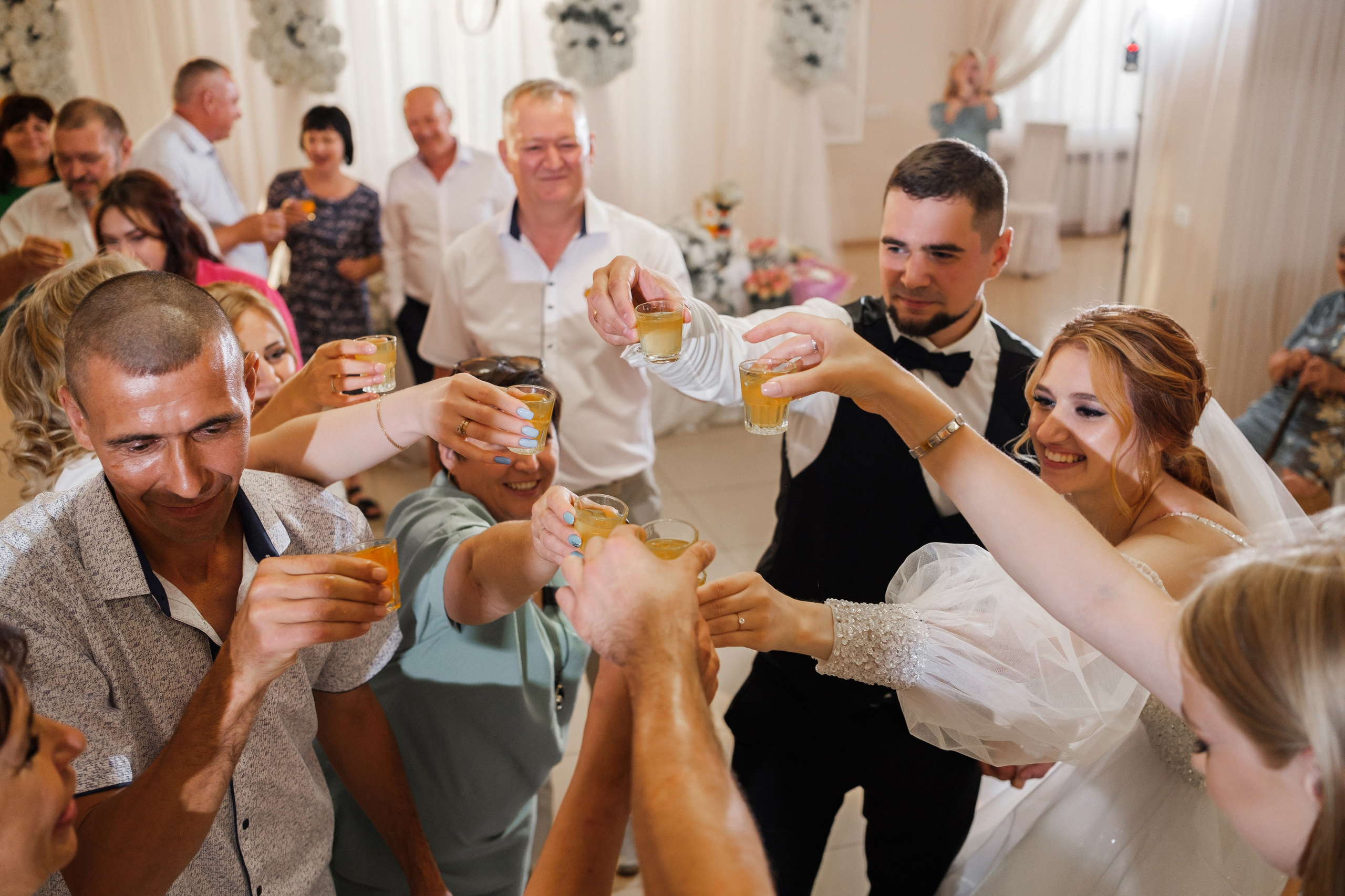 Максим и Ольга. Свадебный фотограф | репортаж | праздники | крещение