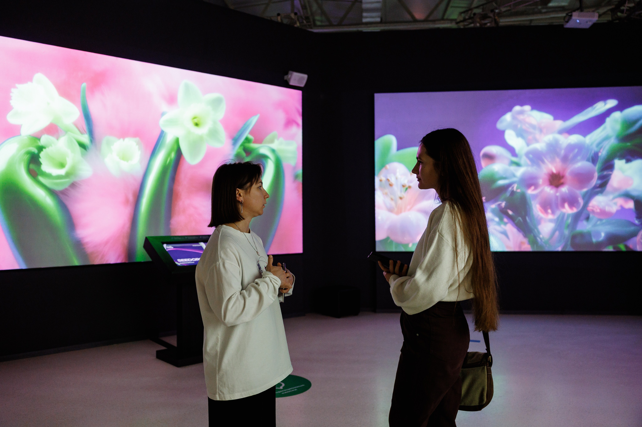 NUR NOW | Выставка цифрового искусства. Фотограф Ставрополь Петр Голубенко