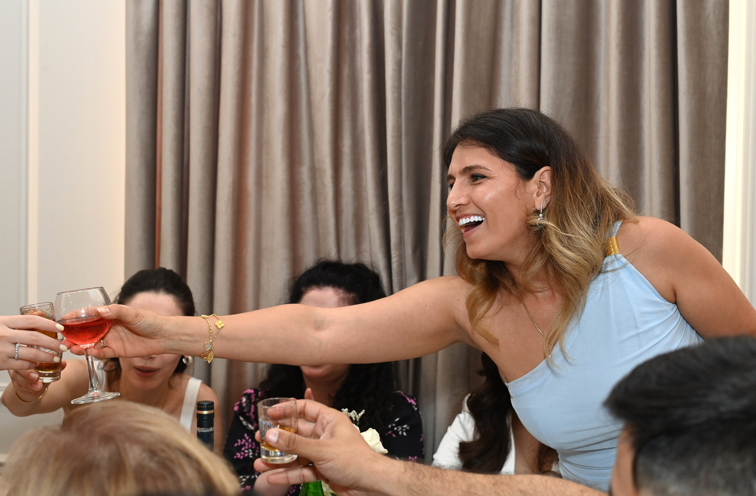 Фотосъёмка помолвки в частном доме. Свадебный и семейный фотограф в Москве Ирина Гончарова