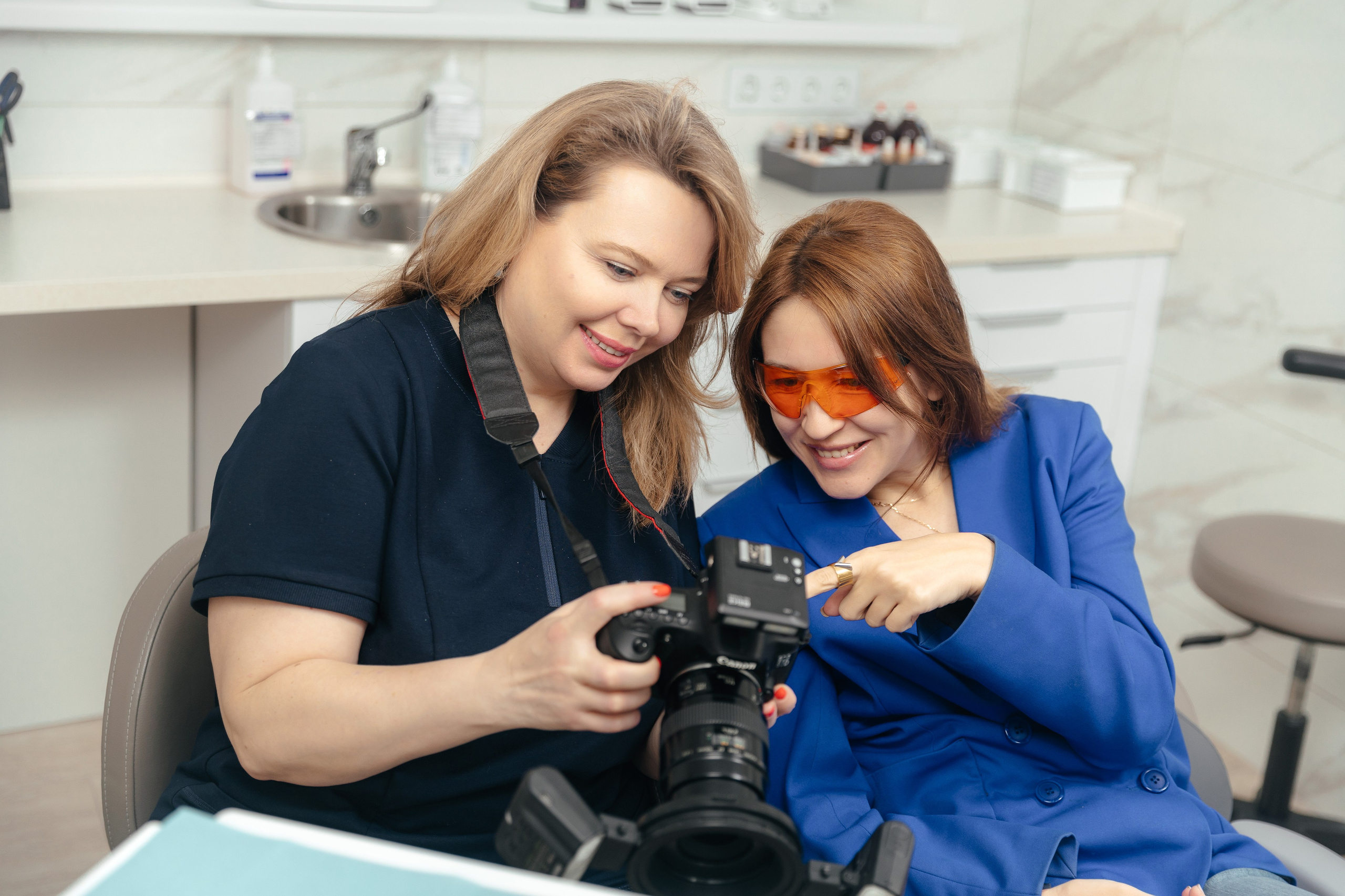 Фотосъемка стоматологии в Екатеринбурге. Фотограф для бизнеса Константин Брусницын в Екатеринбурге