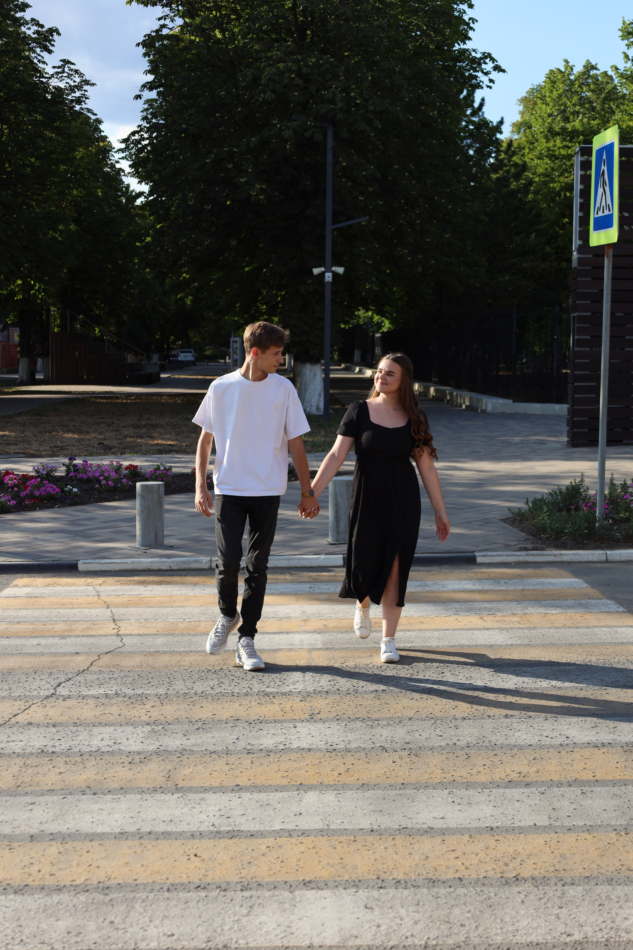 Прогулка love story. Свадебный фотограф ростовская область