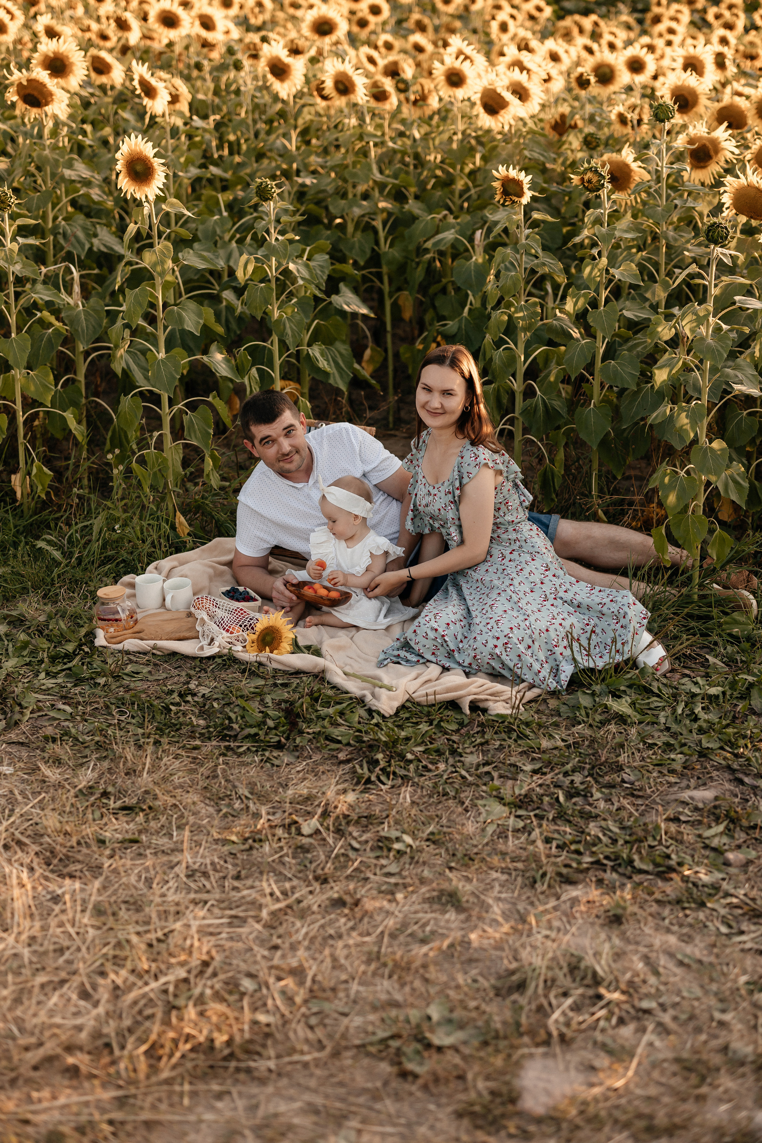 Наталья, Артем и Ксюша. Семейный фотограф Минск Усова Ольга