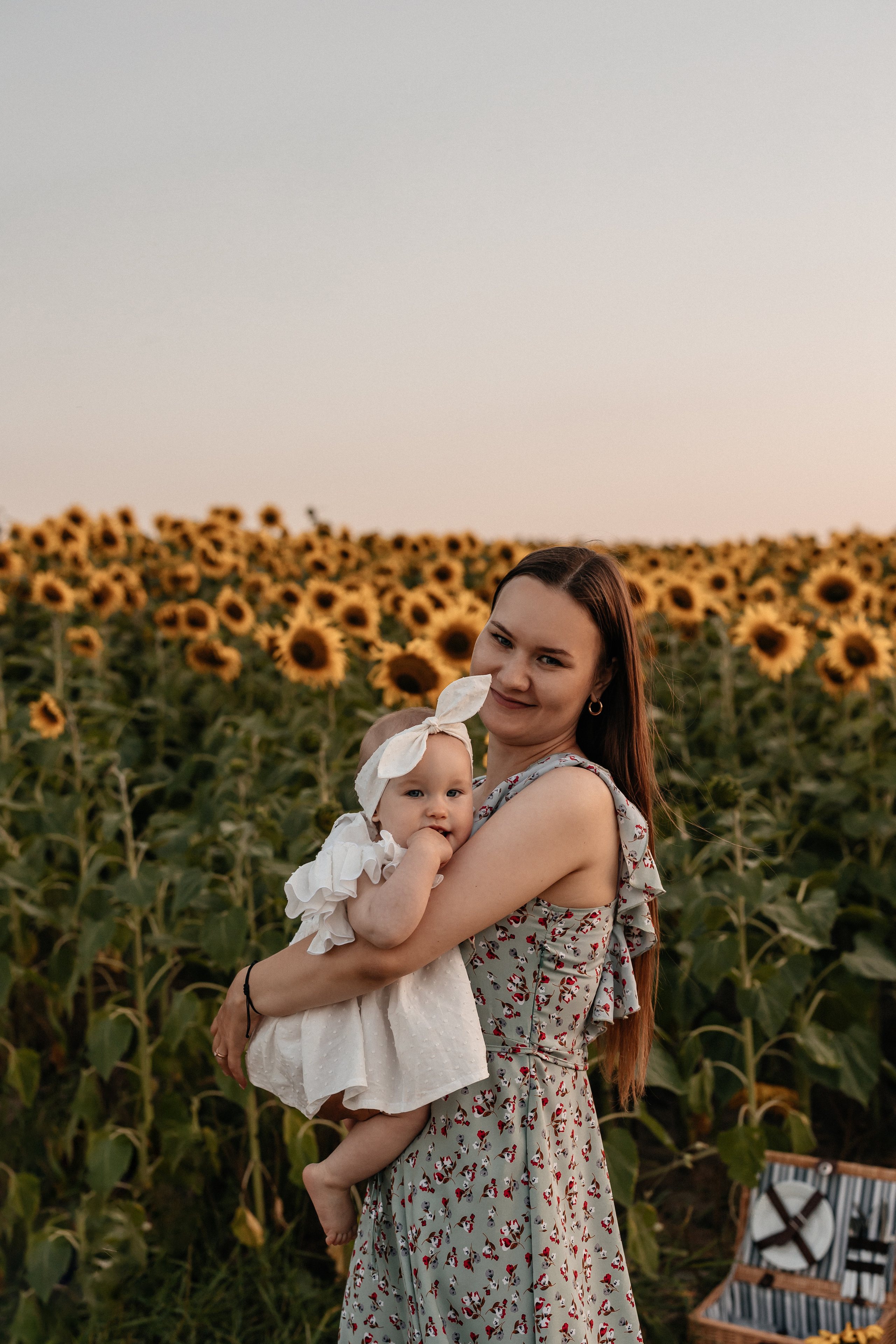 Наталья, Артем и Ксюша. Семейный фотограф Минск Усова Ольга
