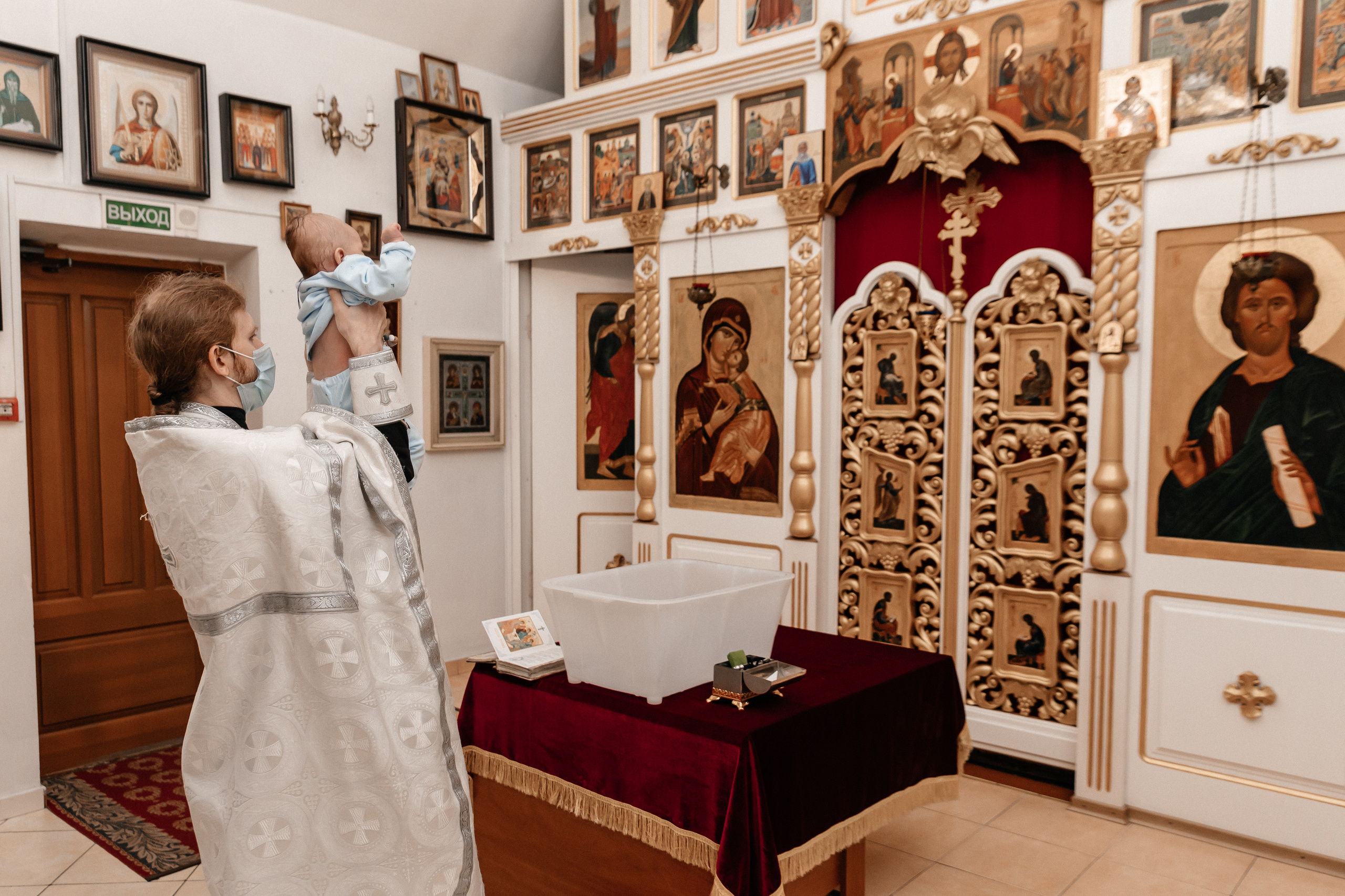 Крещение Марка. Семейный фотограф Минск Усова Ольга