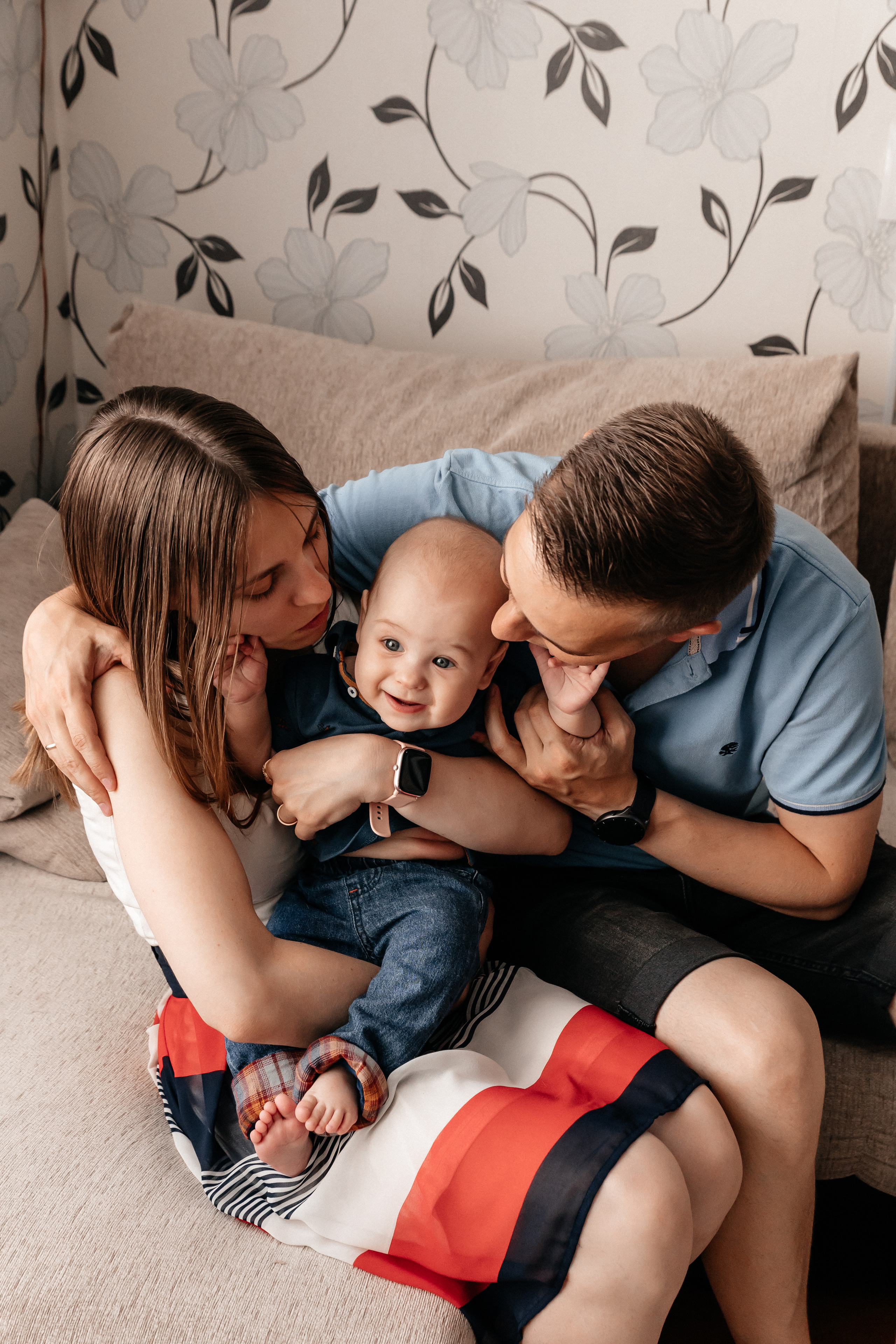 Юля, Витя, Мирон и Марфуня. Семейный фотограф Минск Усова Ольга