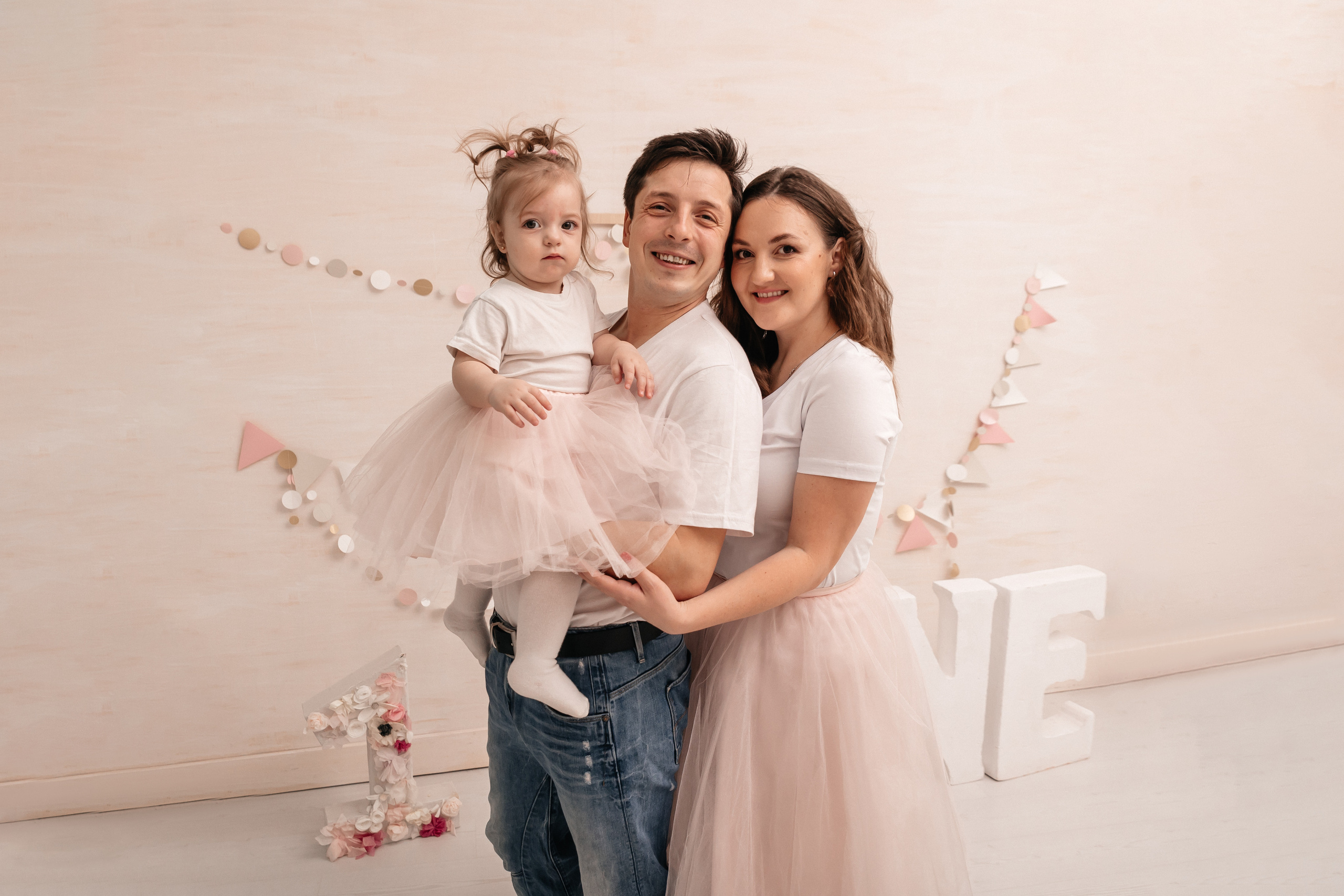 Элла, Андрей и Белла. Семейный фотограф Минск Усова Ольга