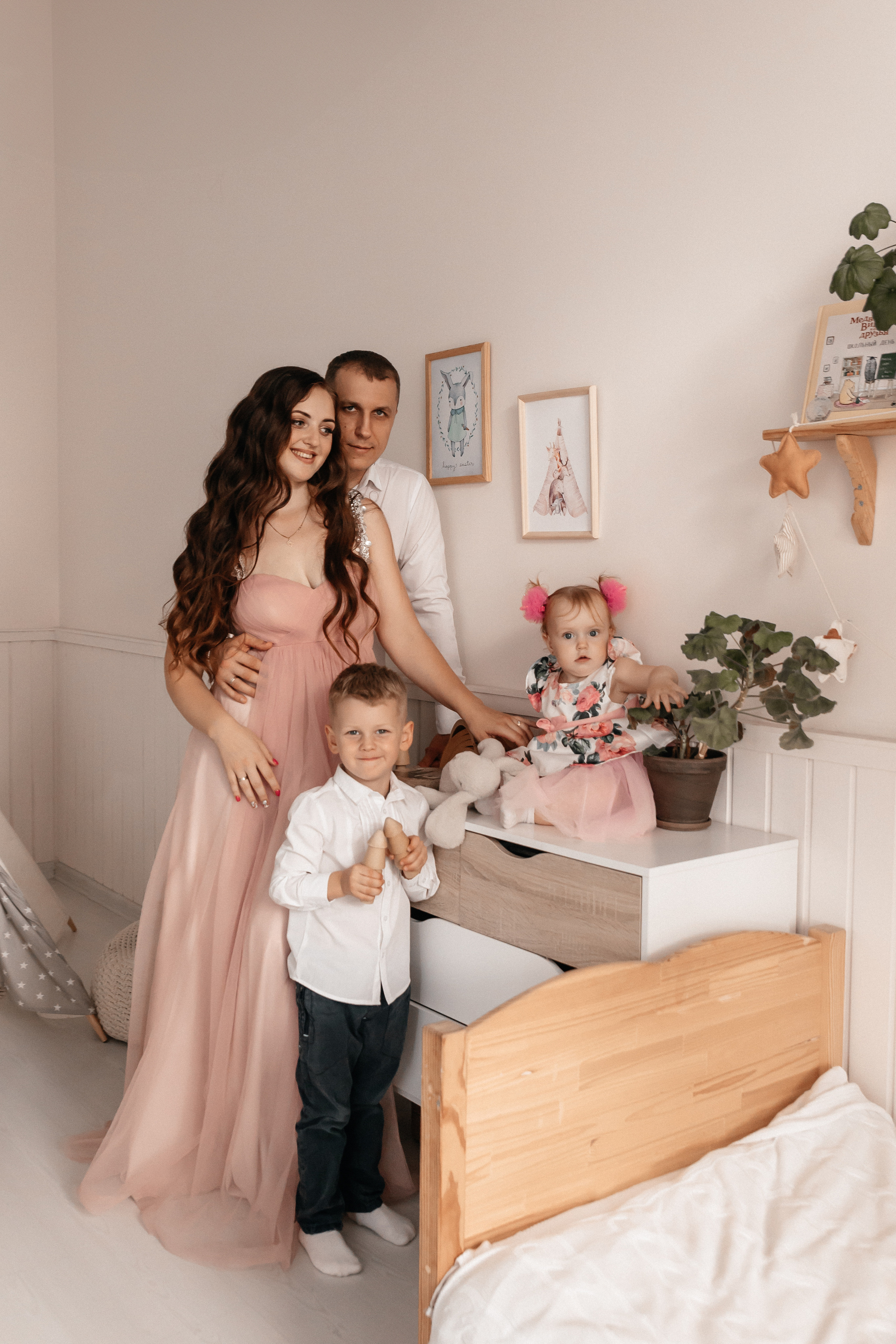 Анна, Дмитрий, Максим и Кира. Семейный фотограф Минск Усова Ольга