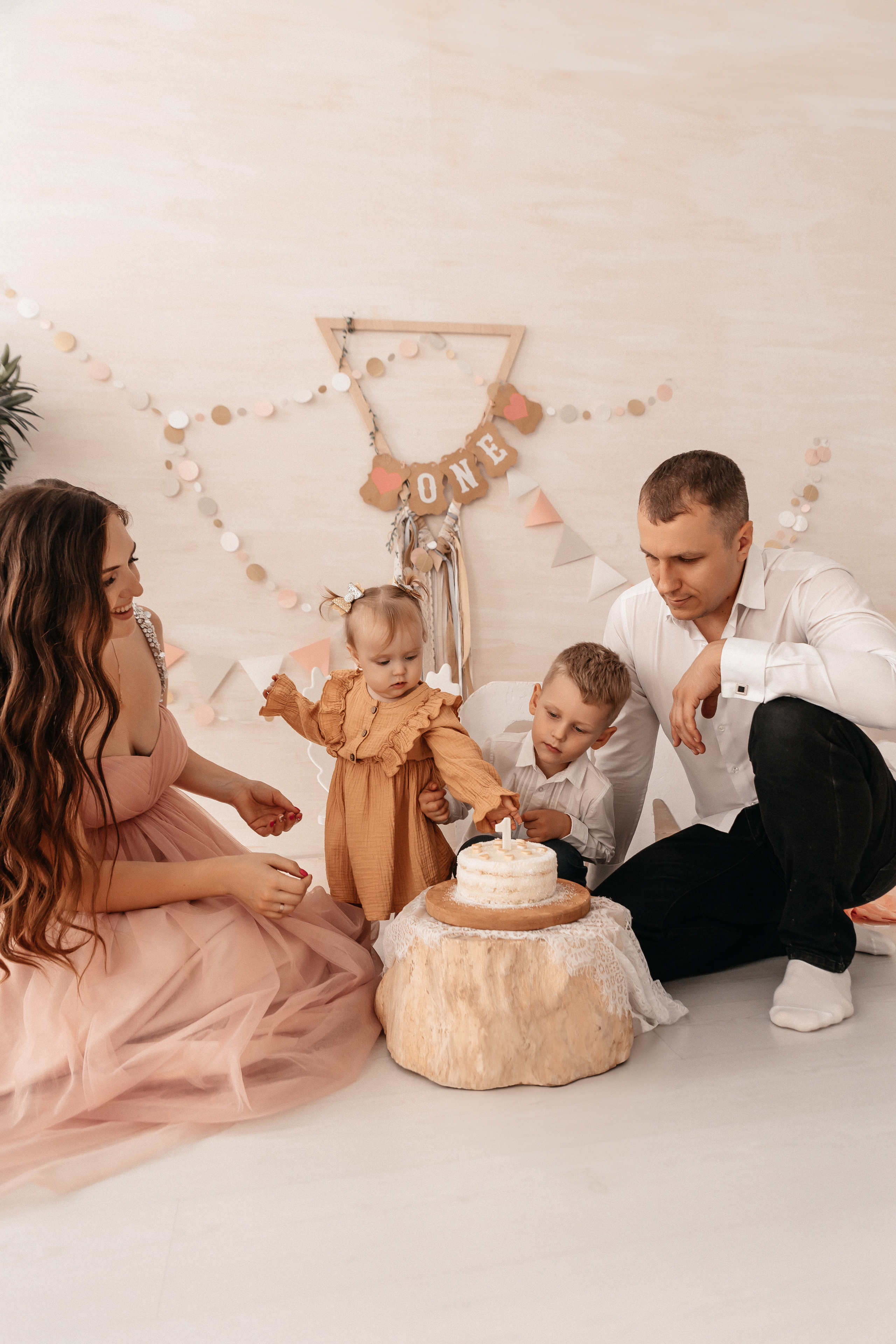 Анна, Дмитрий, Максим и Кира. Семейный фотограф Минск Усова Ольга