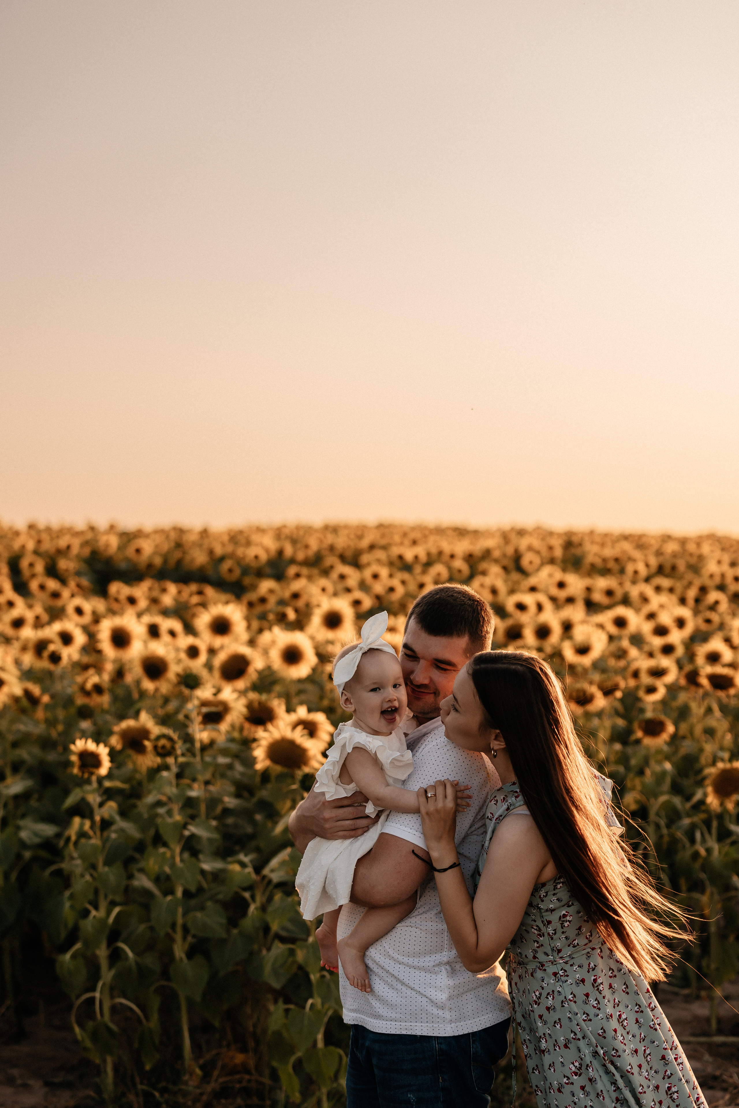 Наталья, Артем и Ксюша. Семейный фотограф Минск Усова Ольга