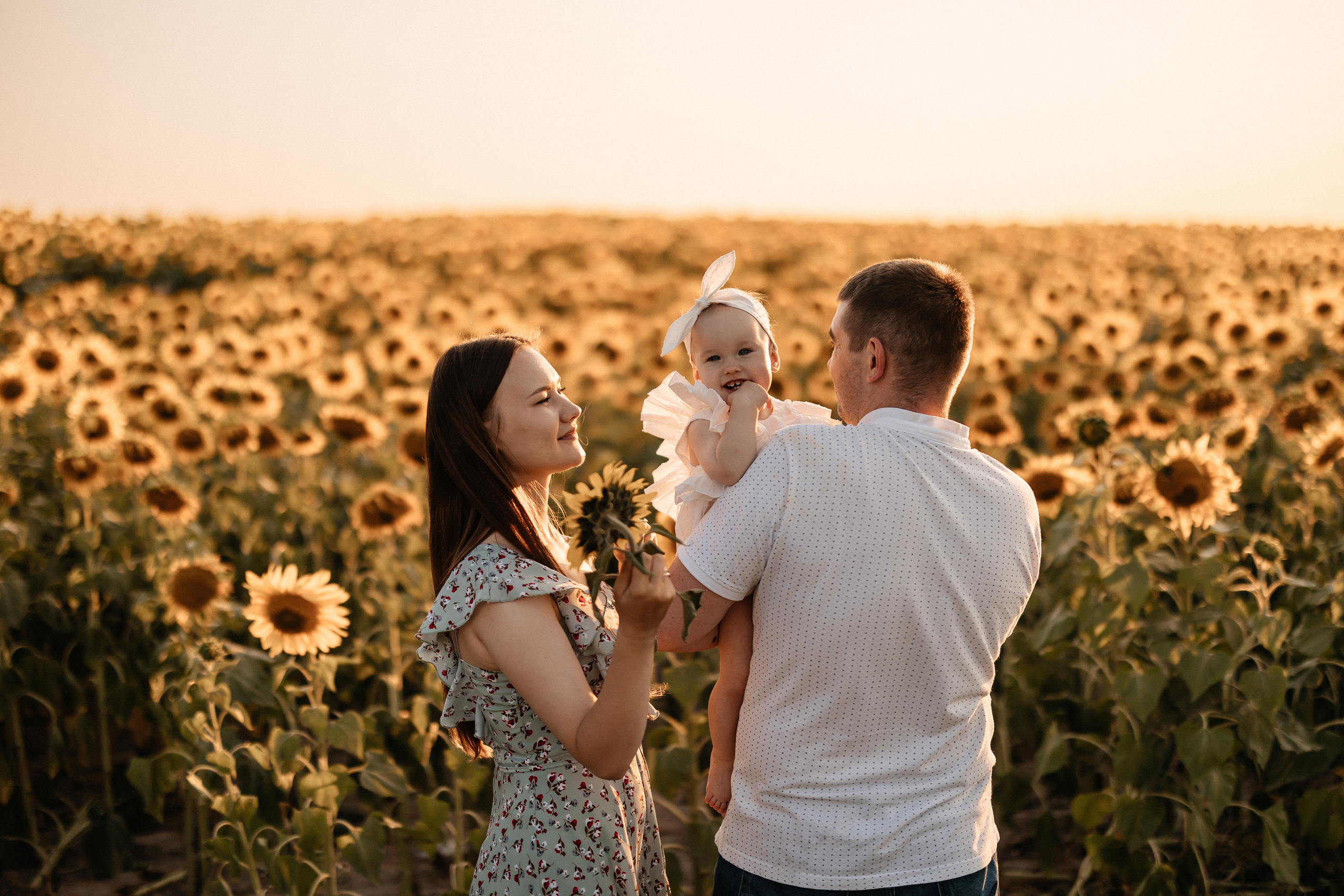 Наталья, Артем и Ксюша. Семейный фотограф Минск Усова Ольга