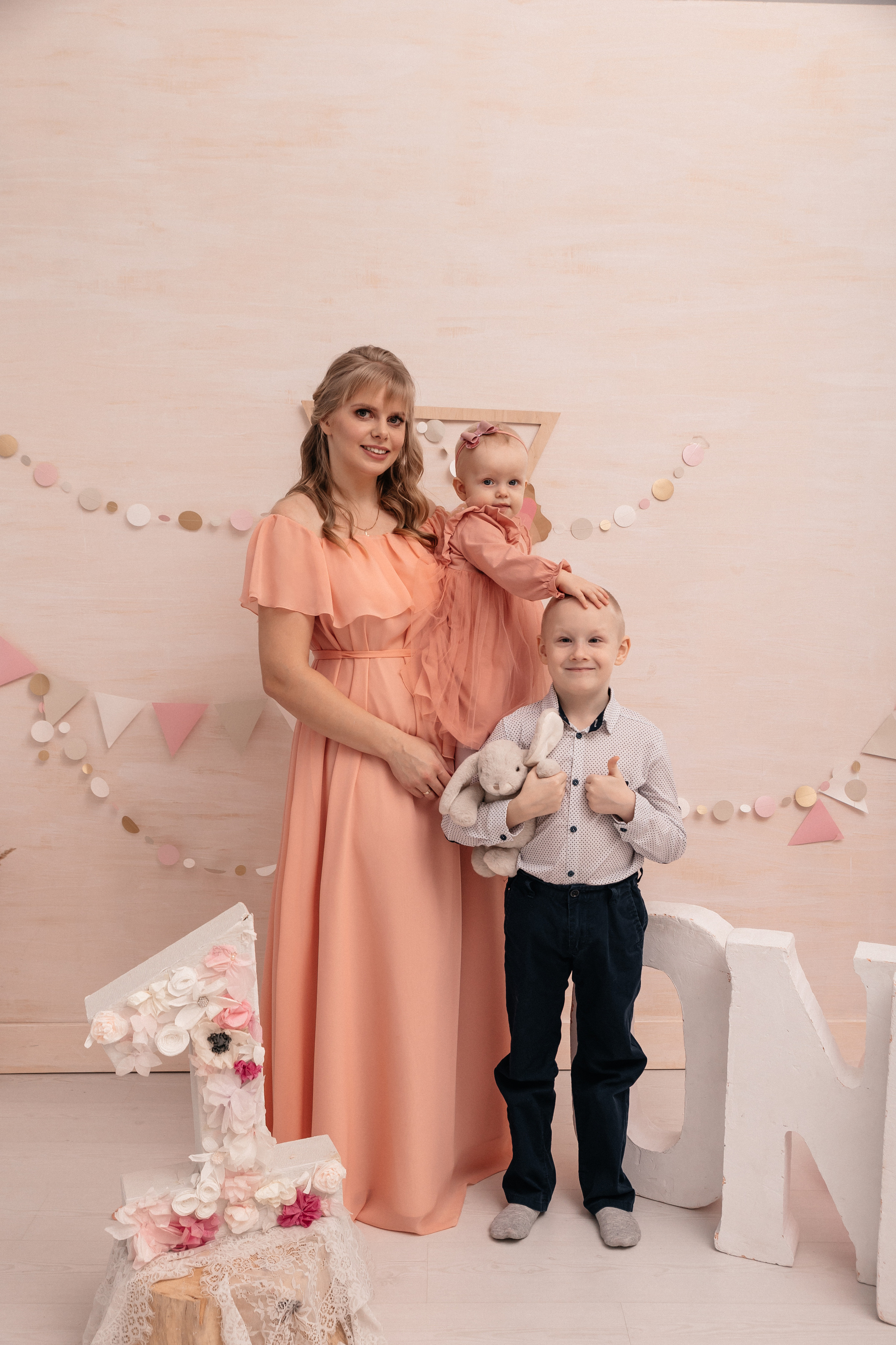 Ксюша, Андрей, Алиса и Паша. Семейный фотограф Минск Усова Ольга