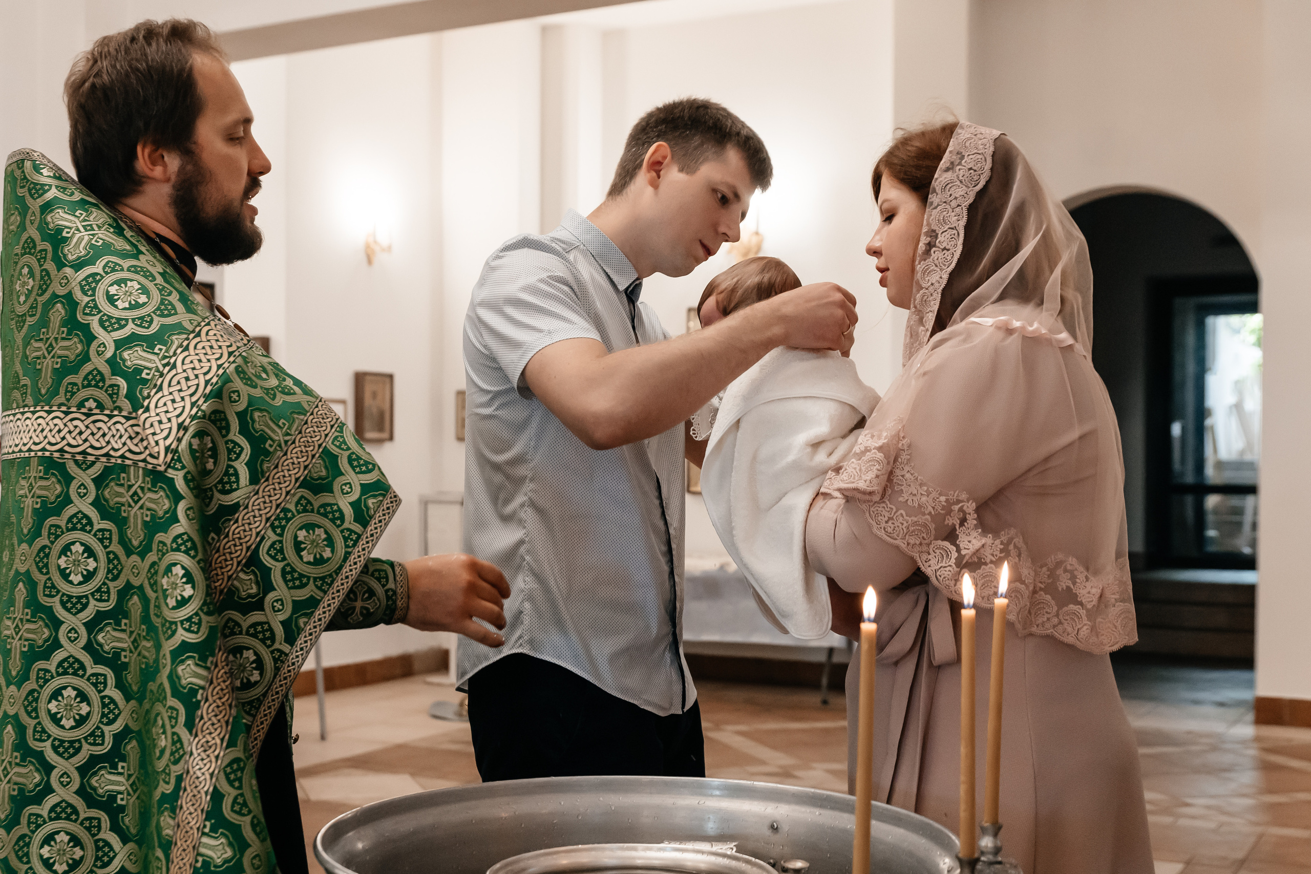 Крещение Ксении (конфиденциальное). Семейный фотограф Минск Усова Ольга