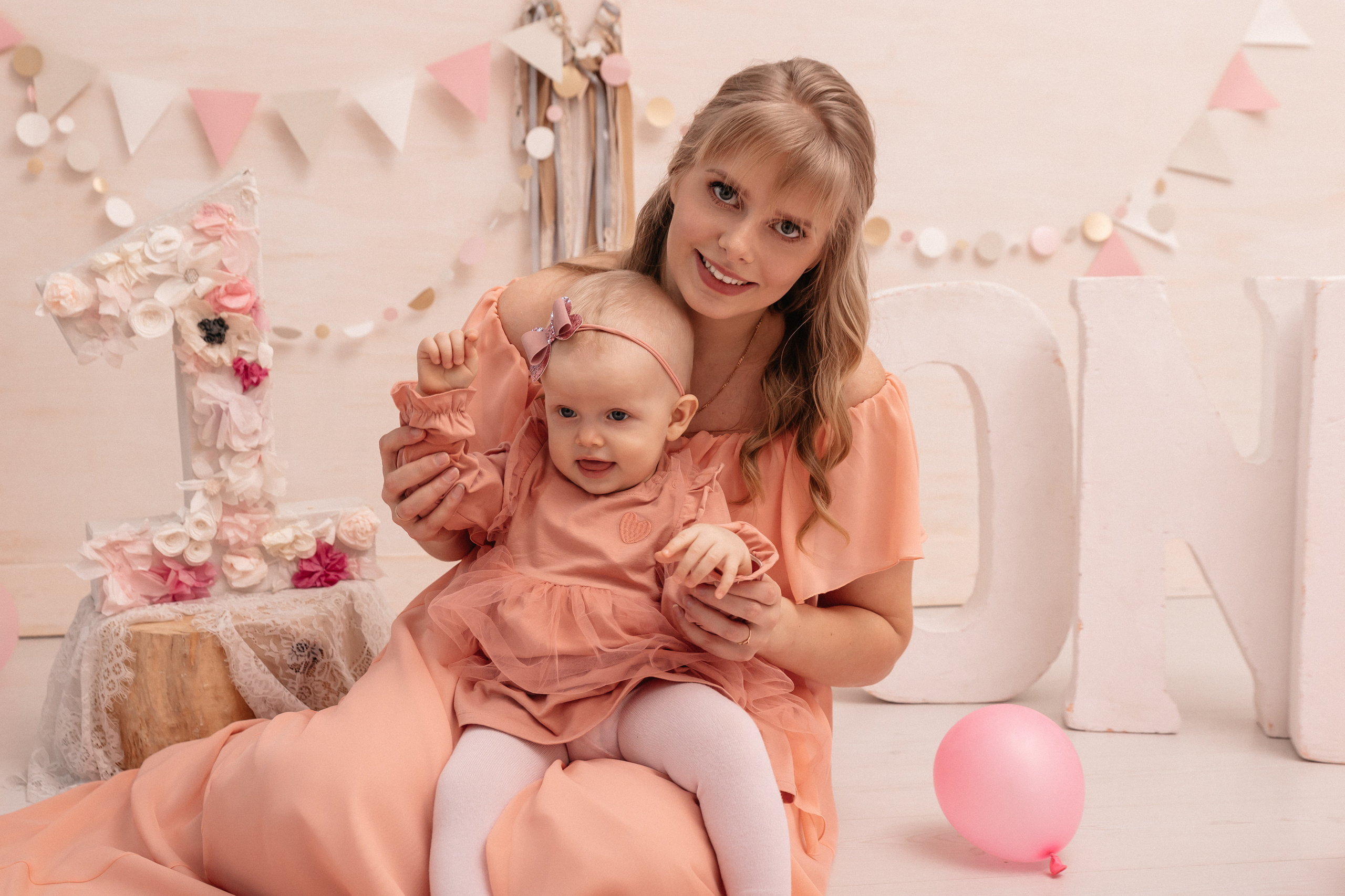 Ксюша, Андрей, Алиса и Паша. Семейный фотограф Минск Усова Ольга