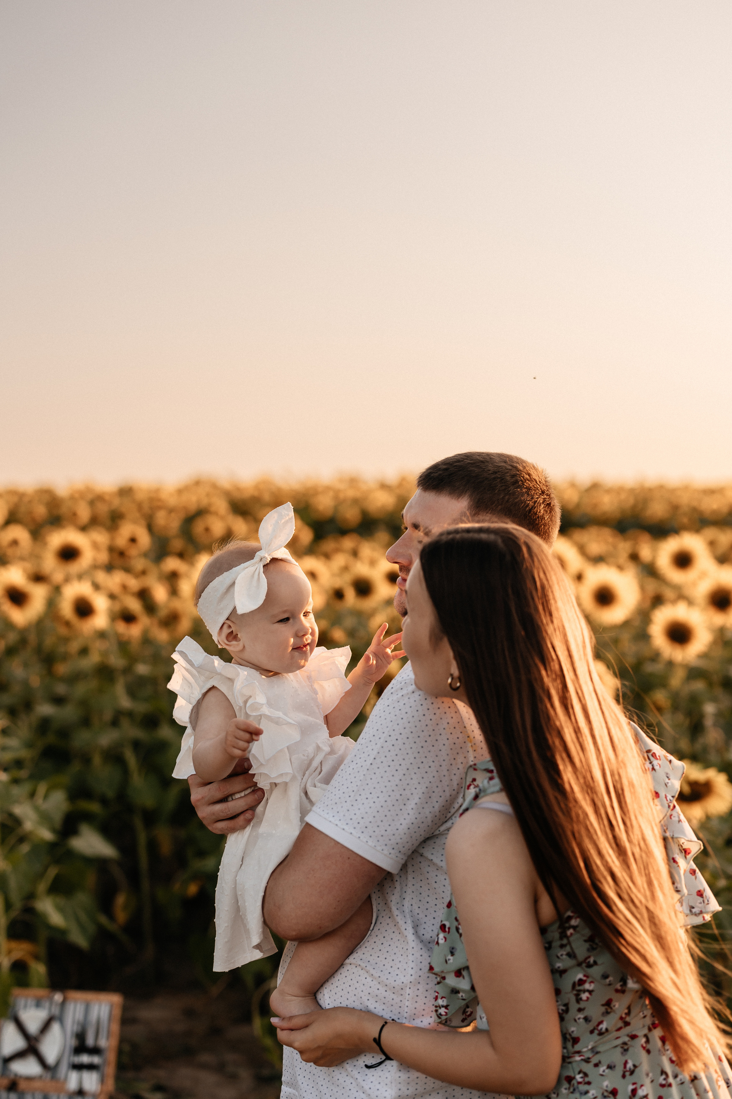 Наталья, Артем и Ксюша. Семейный фотограф Минск Усова Ольга