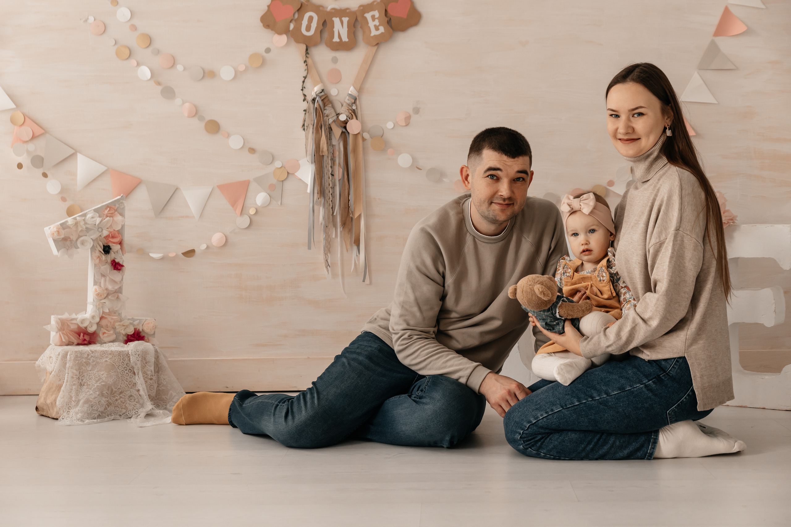 Наталья, Артем и Ксюша. Семейный фотограф Минск Усова Ольга