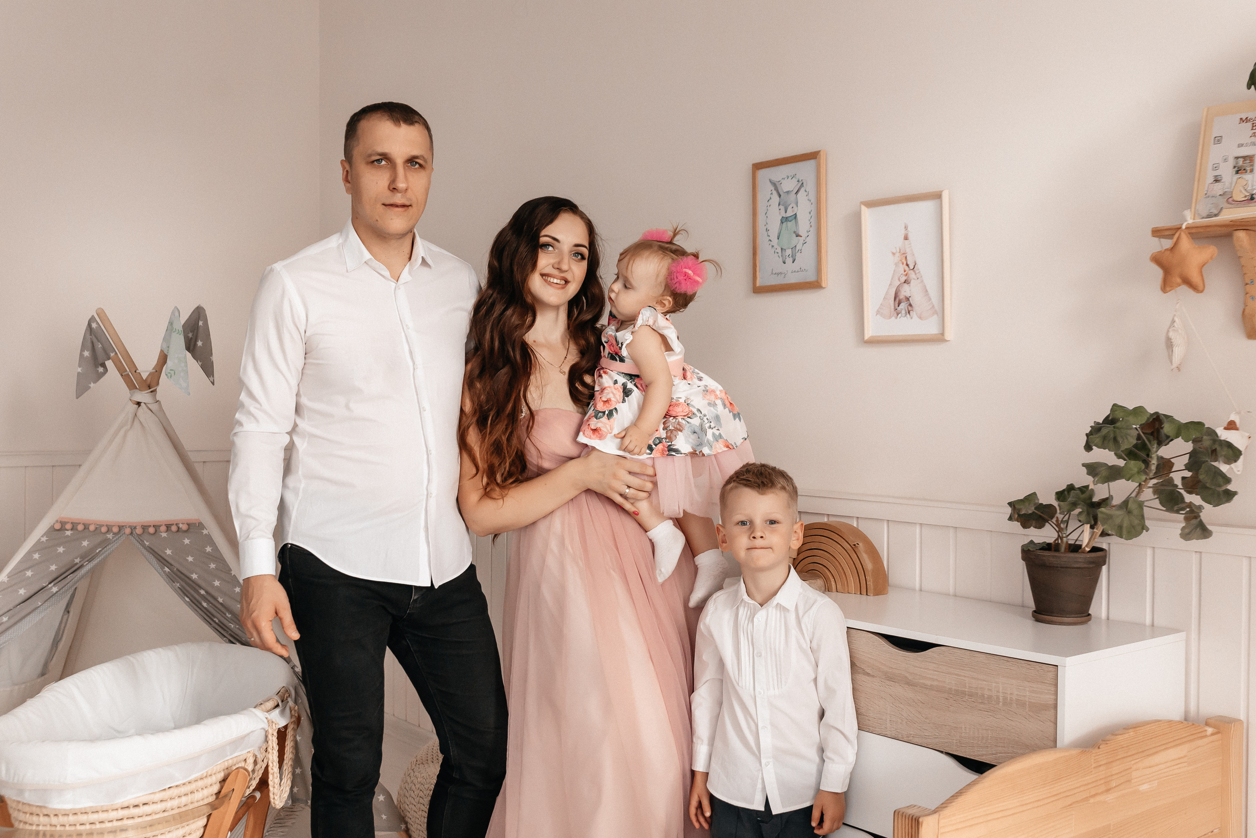 Анна, Дмитрий, Максим и Кира. Семейный фотограф Минск Усова Ольга