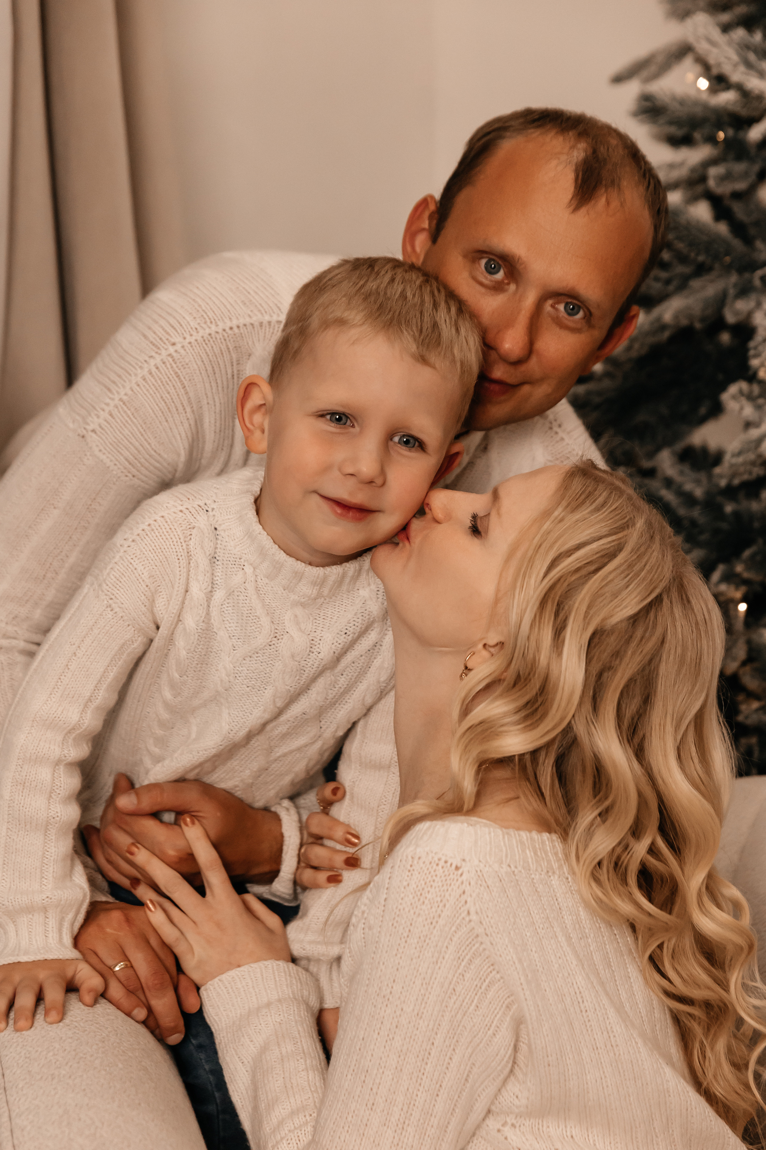 Юля, Дима и Никита. Семейный фотограф Минск Усова Ольга