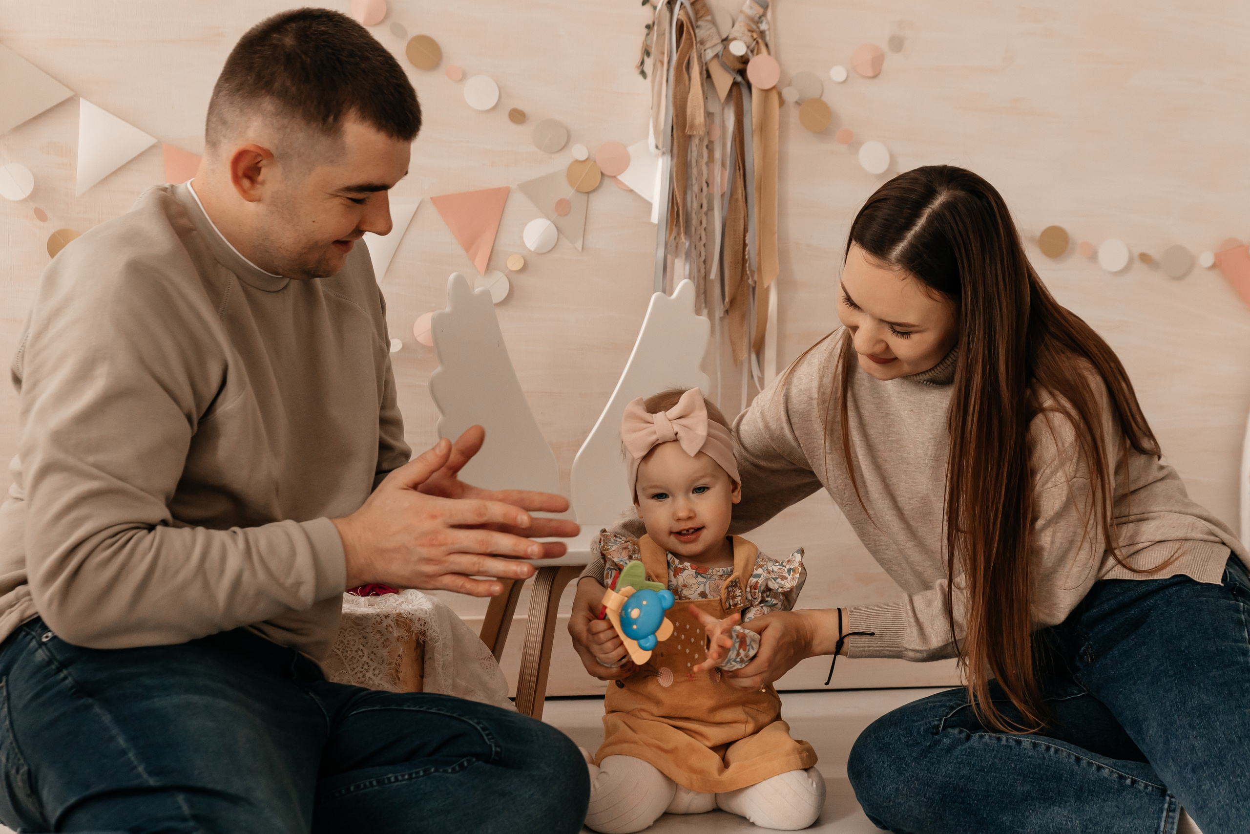 Наталья, Артем и Ксюша. Семейный фотограф Минск Усова Ольга