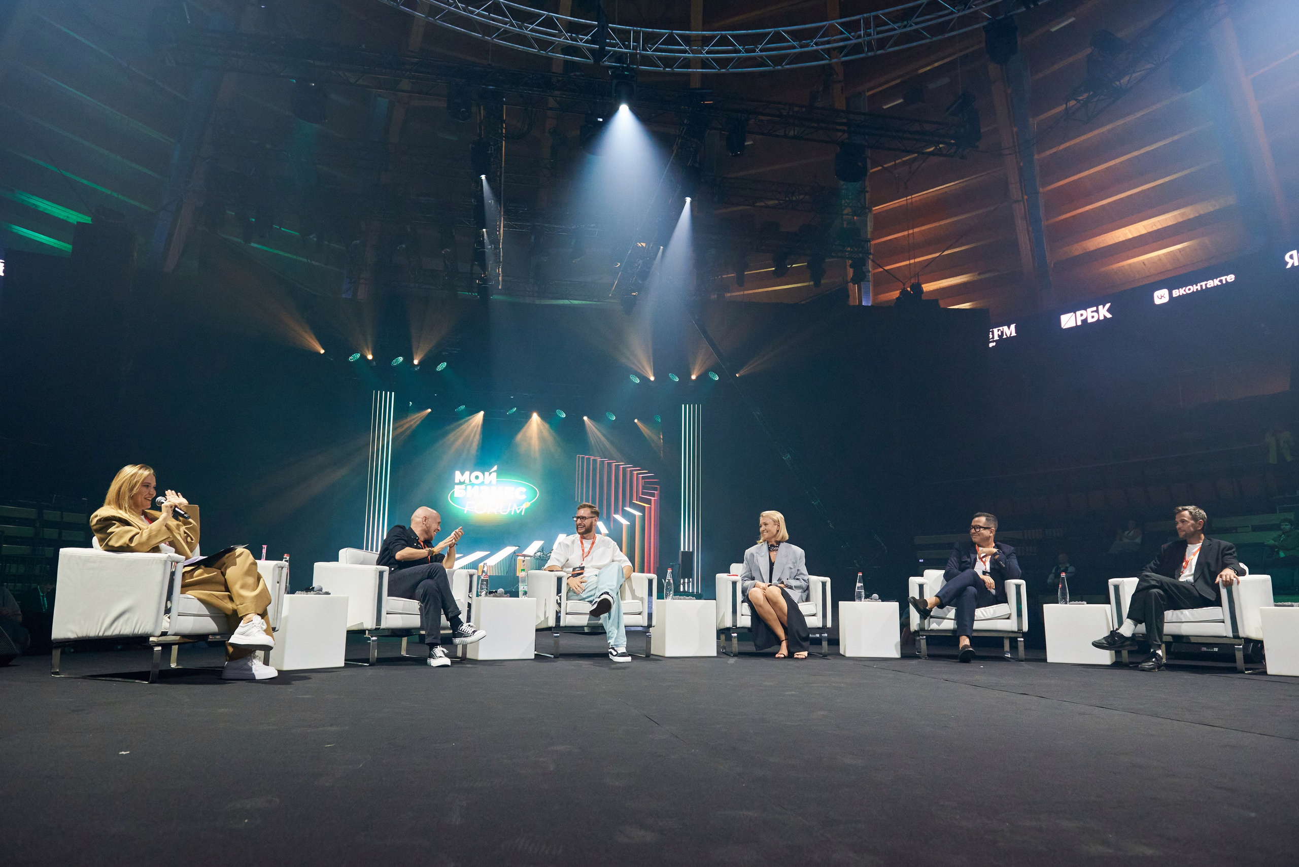 Мой бизнес FORUM. Иван Ступа, репортажный фотограф в Санкт-Петербурге и Ленинградской области