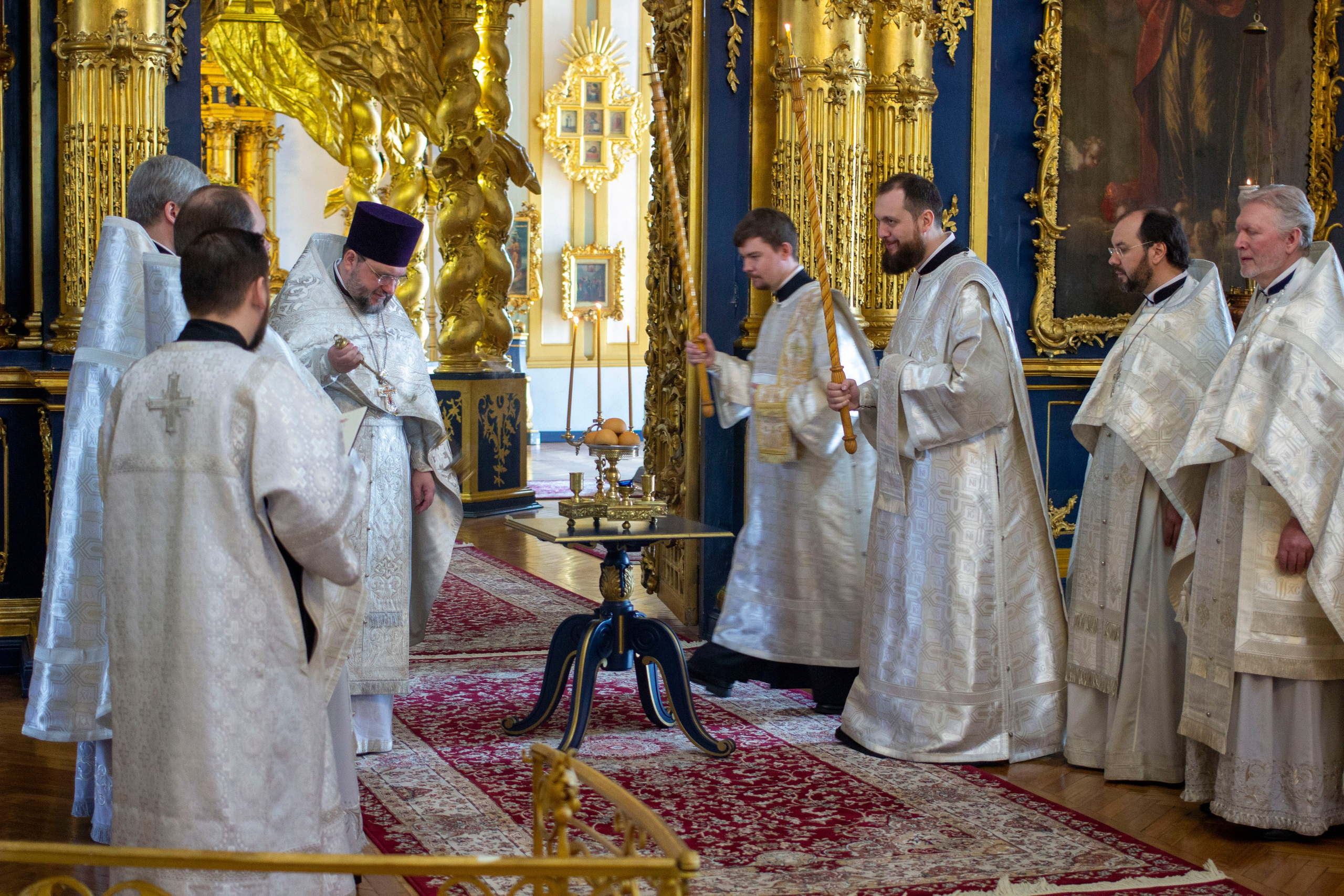 ВЕЛИКАЯ СУББОТА. НИКОЛО-БОГОЯВЛЕНСКИЙ МОРСКОЙ СОБОР