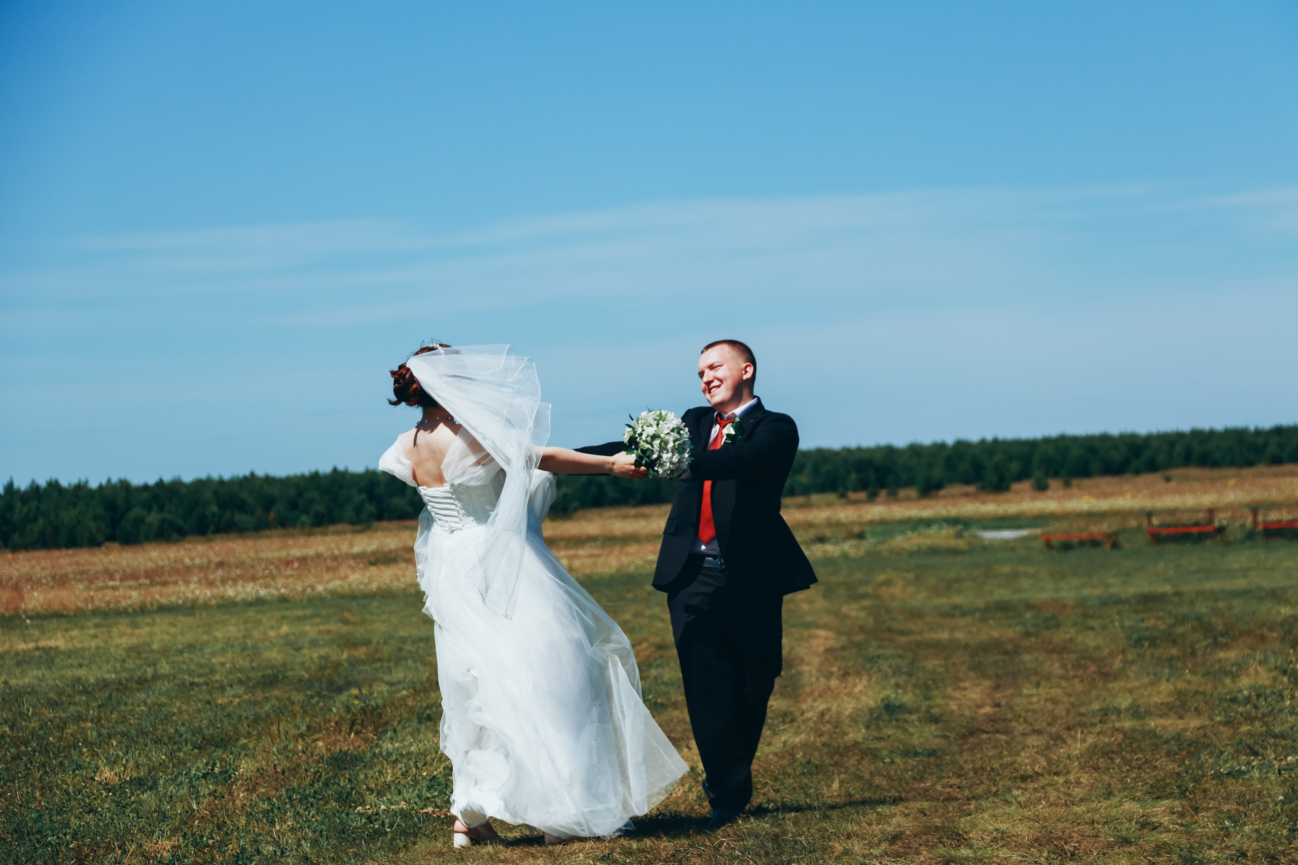 Свадьба Владислава и Дианы — Екатеринбург | ЗАГС, поле и самолёт. Фотограф в Екатеринбурге Пойгина Елена