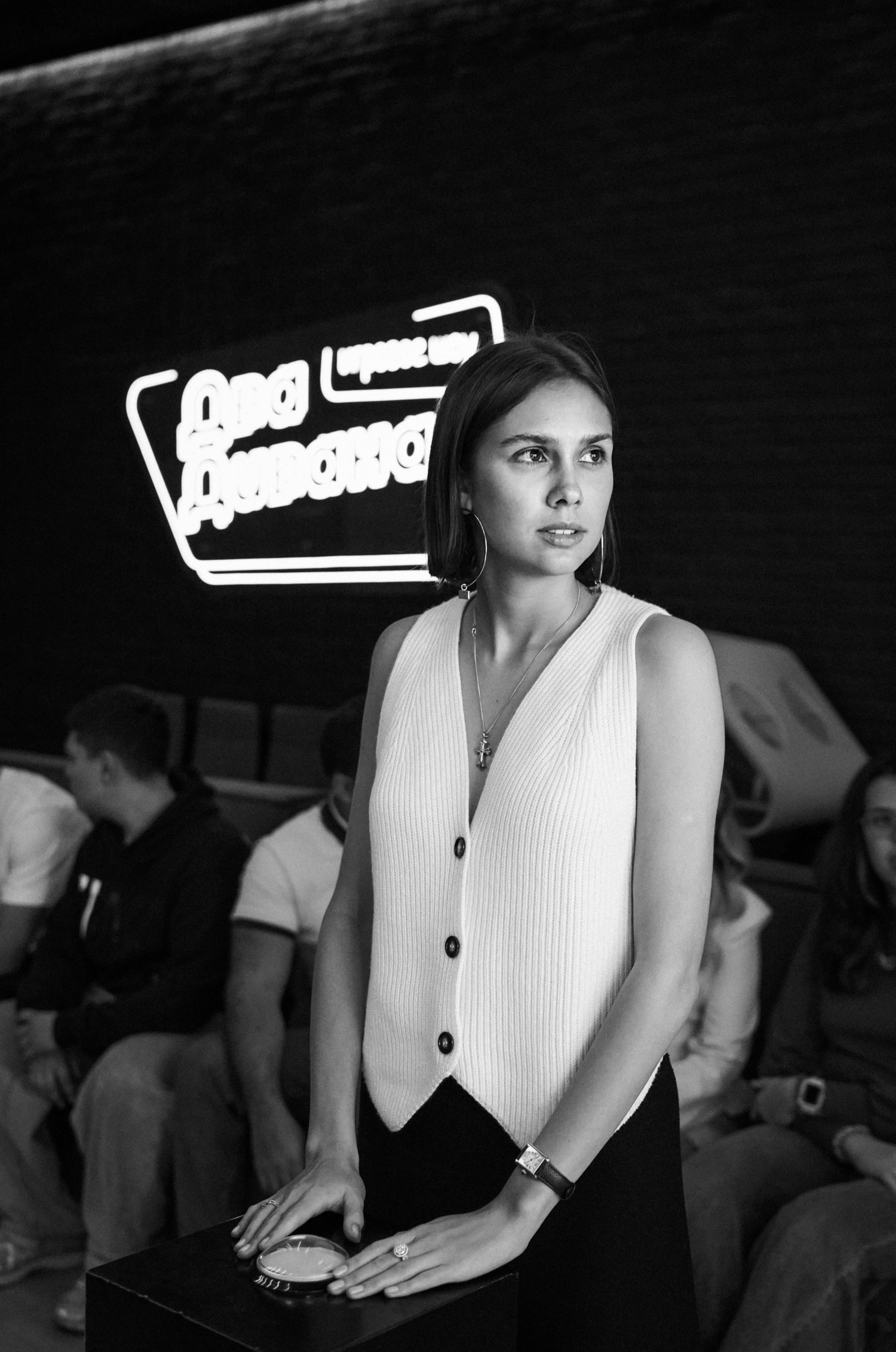 ДВА ДИВАНА ШОУ (ВЗРОСЛОЕ). Главная