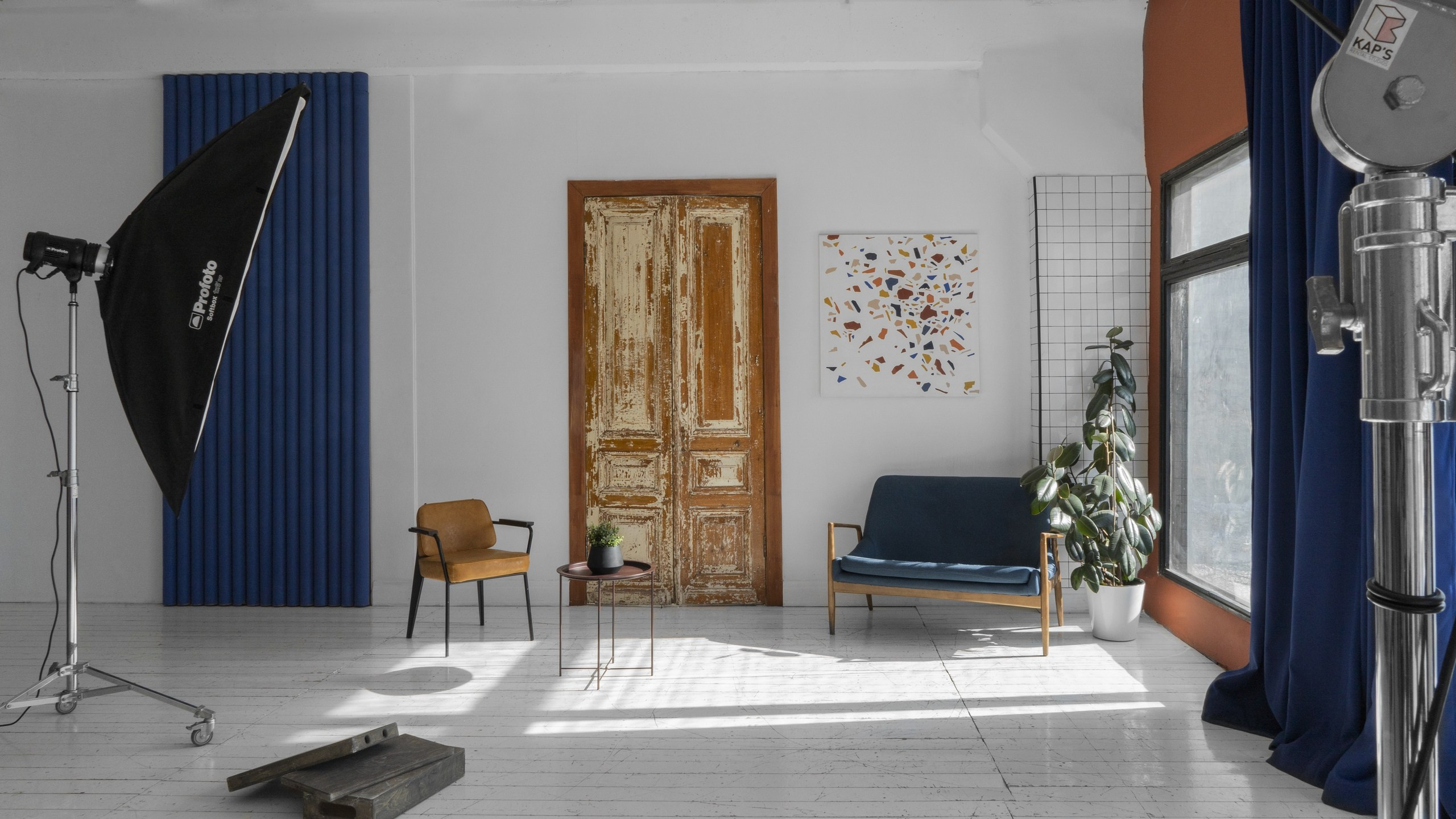 Лучшие фотостудии Москвы для съемки одежды и других товаров