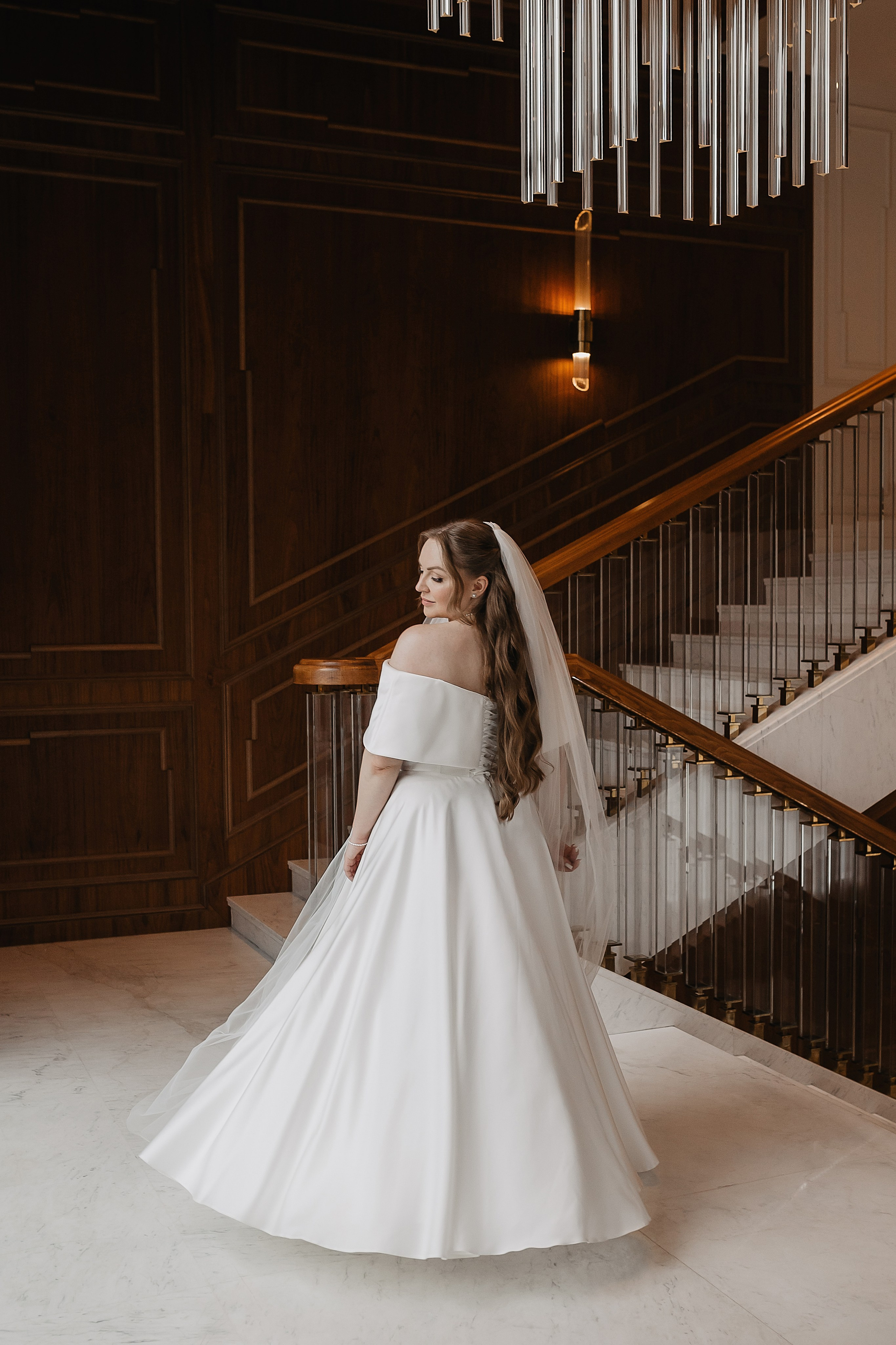 Свадебная фотосессия в отеле Marriott imperial plaza в Москве. Свадебный фотограф в Москве Дарья Олендарёва