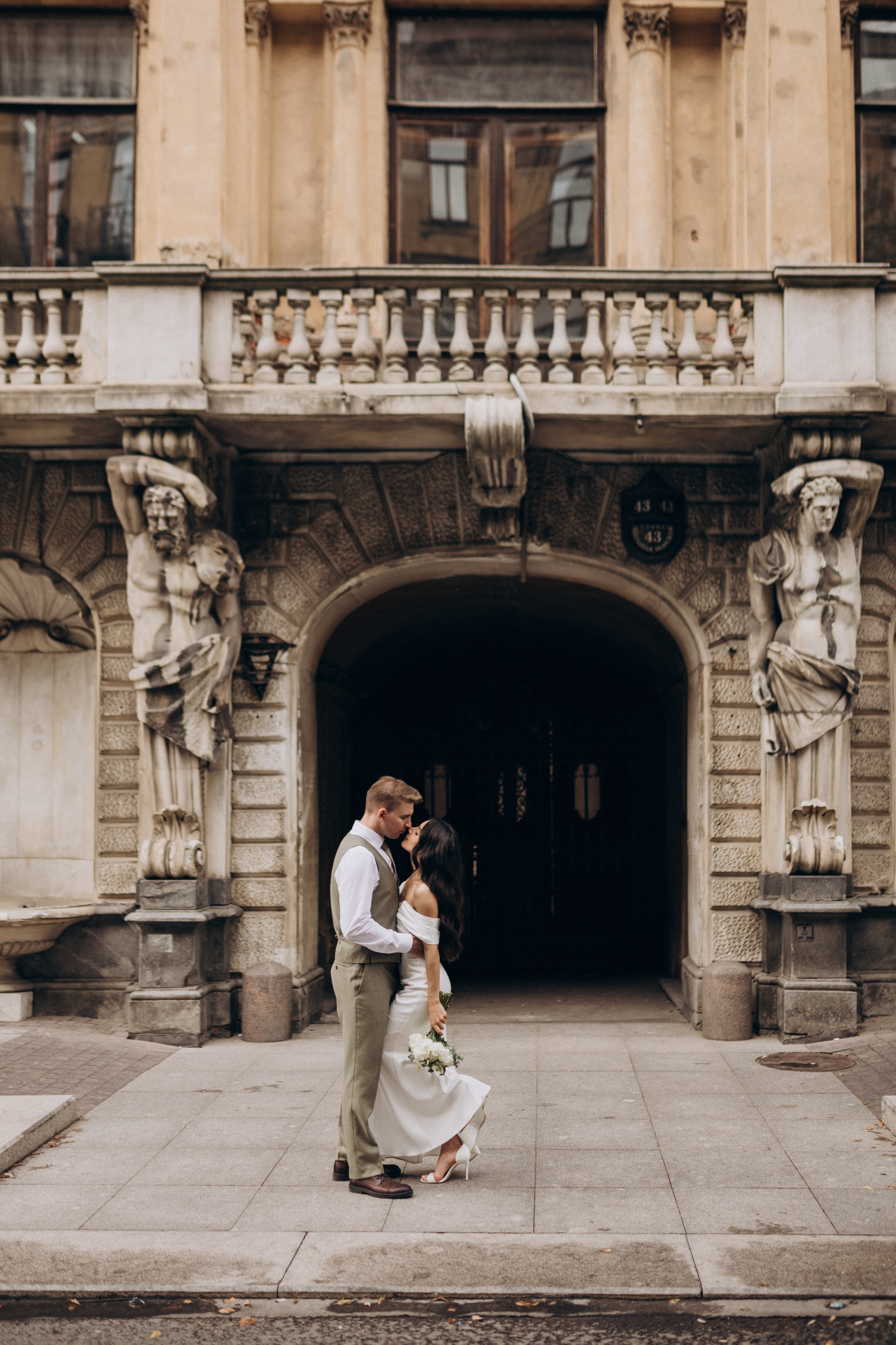 Сергей и Эльнара | Загс Калининского района. Свадебный и love story фотограф в Санкт-Петербурге