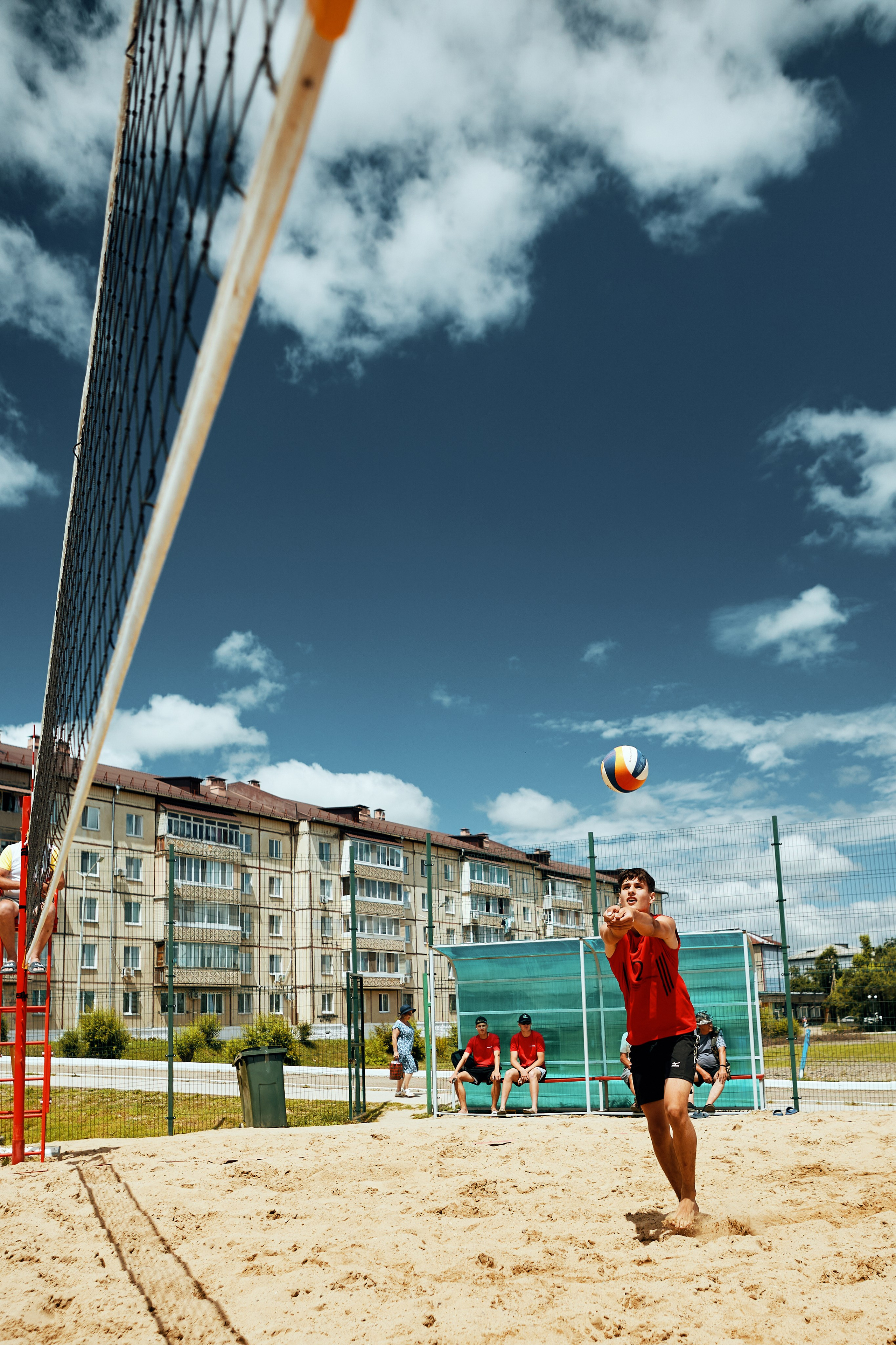 Один день соревнований по пляжному волейболу