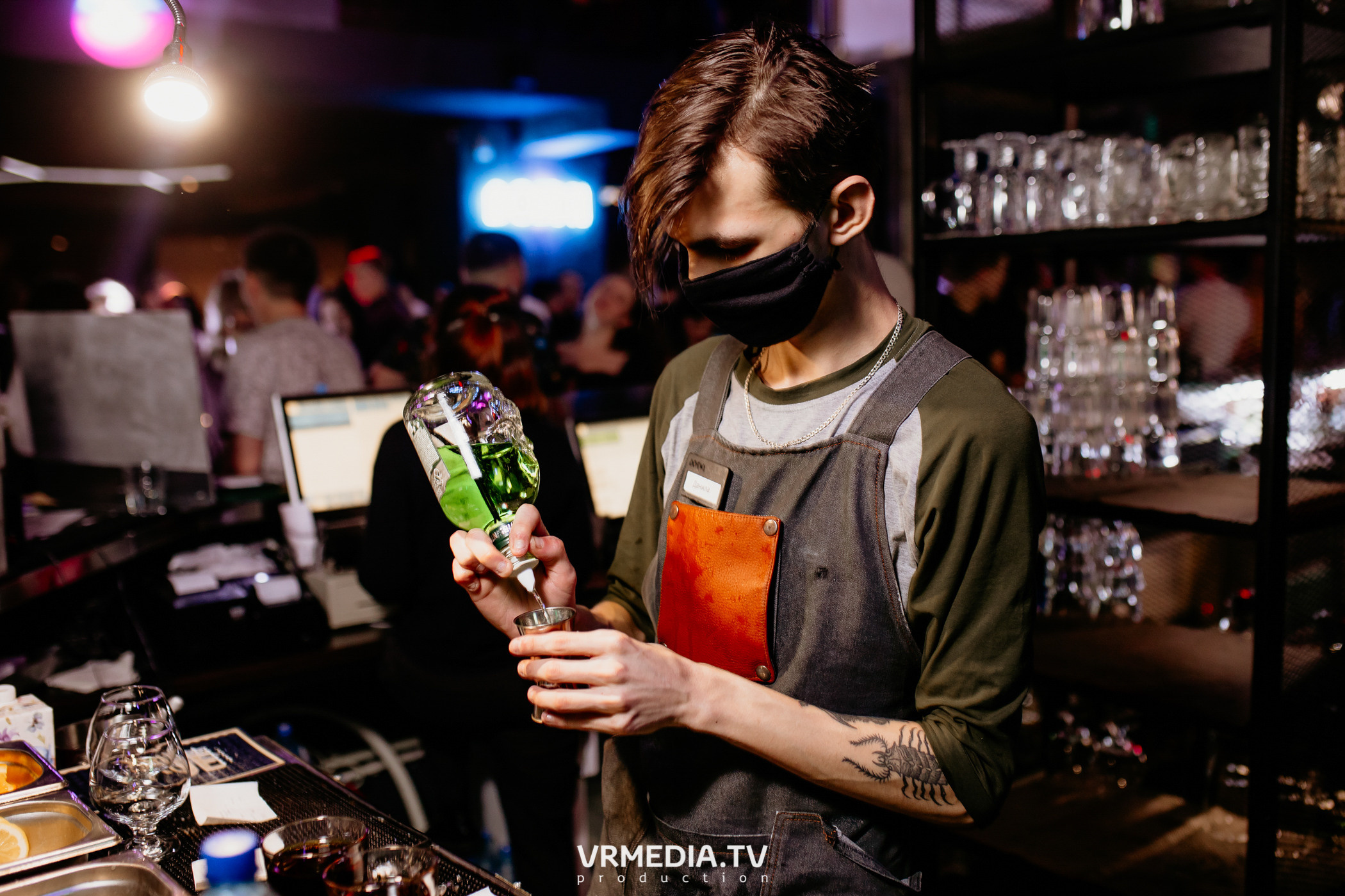 Выходные в баре «DOSKI»