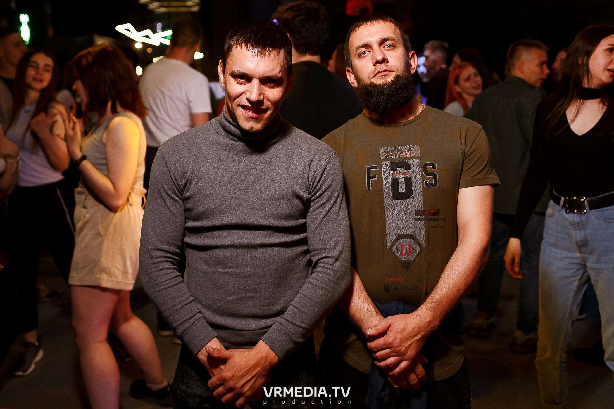 Выходные в баре «DOSKI»