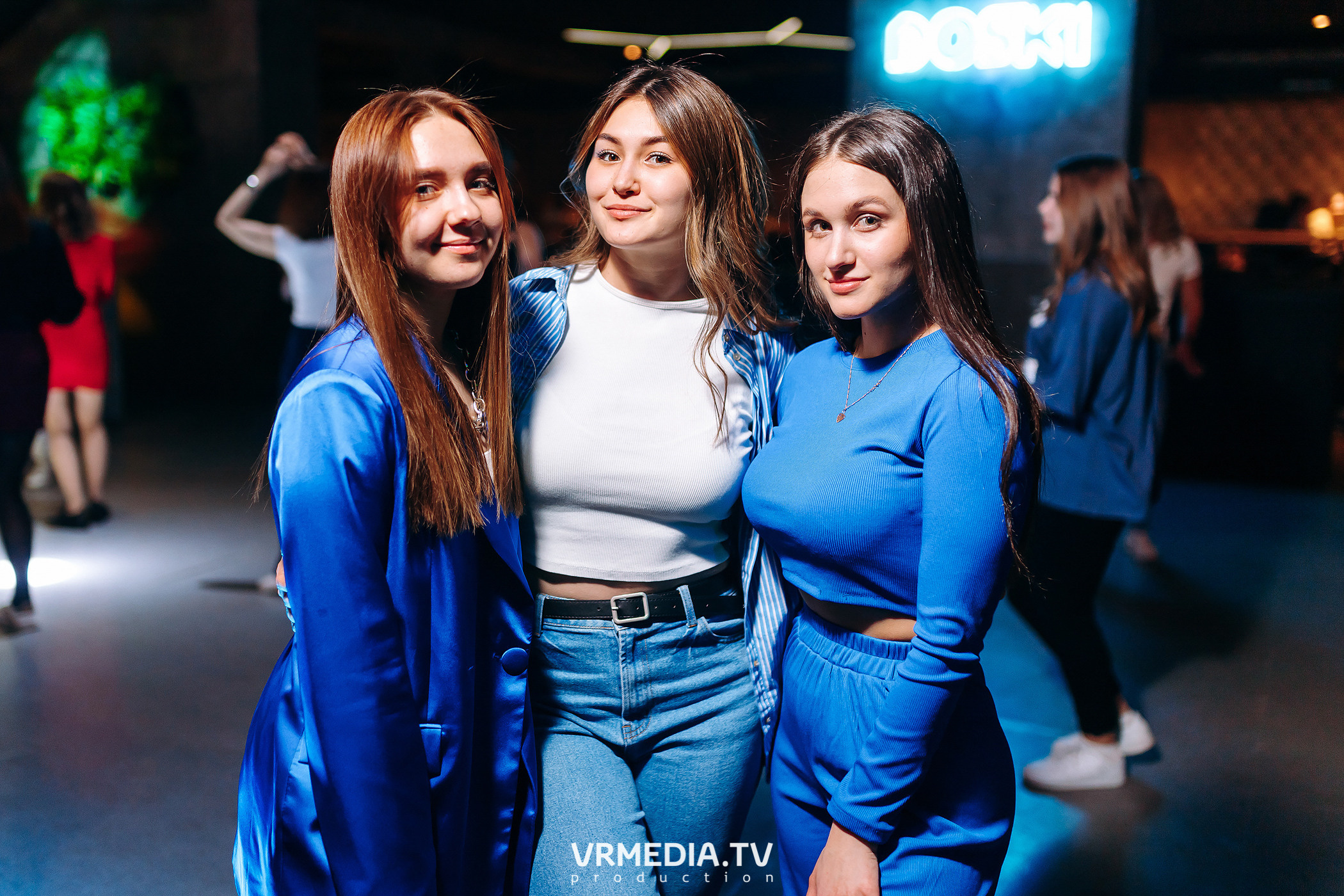 Выходные в баре «DOSKI»