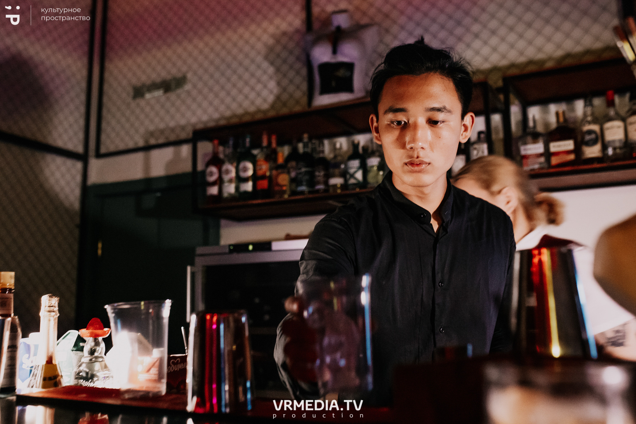 11 Friends of Chao в культурном пространстве «Редакция»