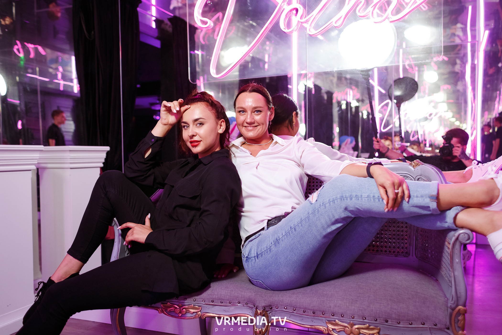 Золотая пятница в караоке-баре «Volna»