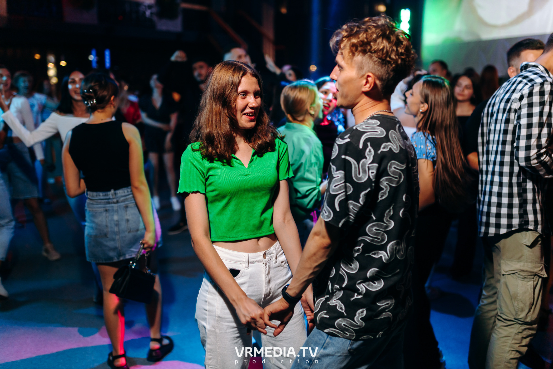 Новогодние корпоративы в баре «DOSKI»